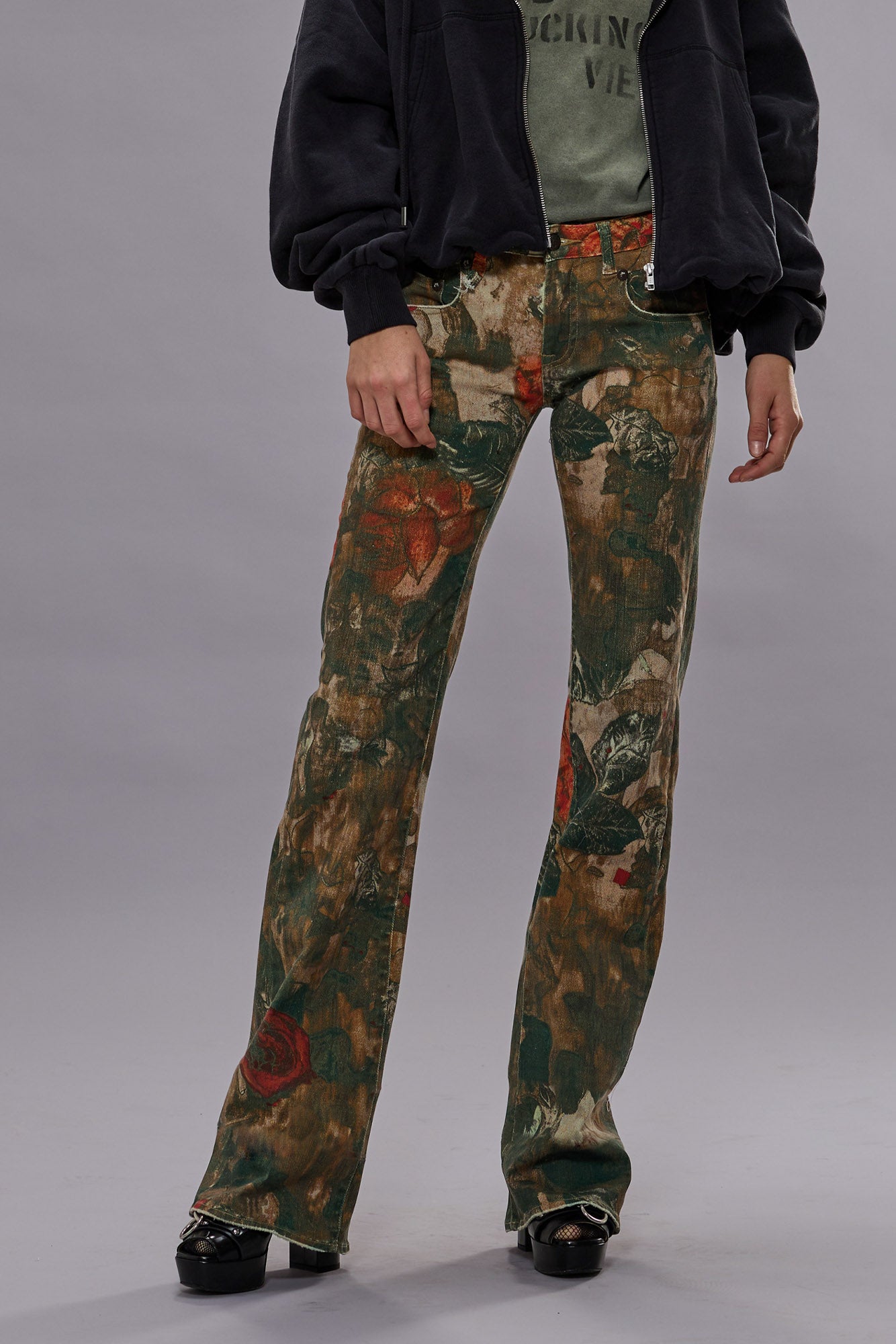 BOY FLARE - PRINTED CAMO ROSE - R13