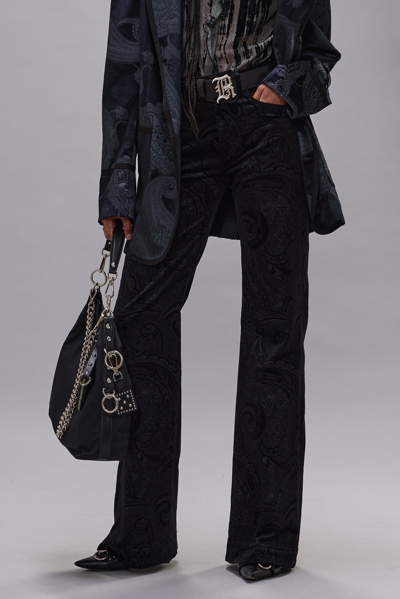 CHARLOTTE JEAN - BLACK GREY PAISLEY - R13