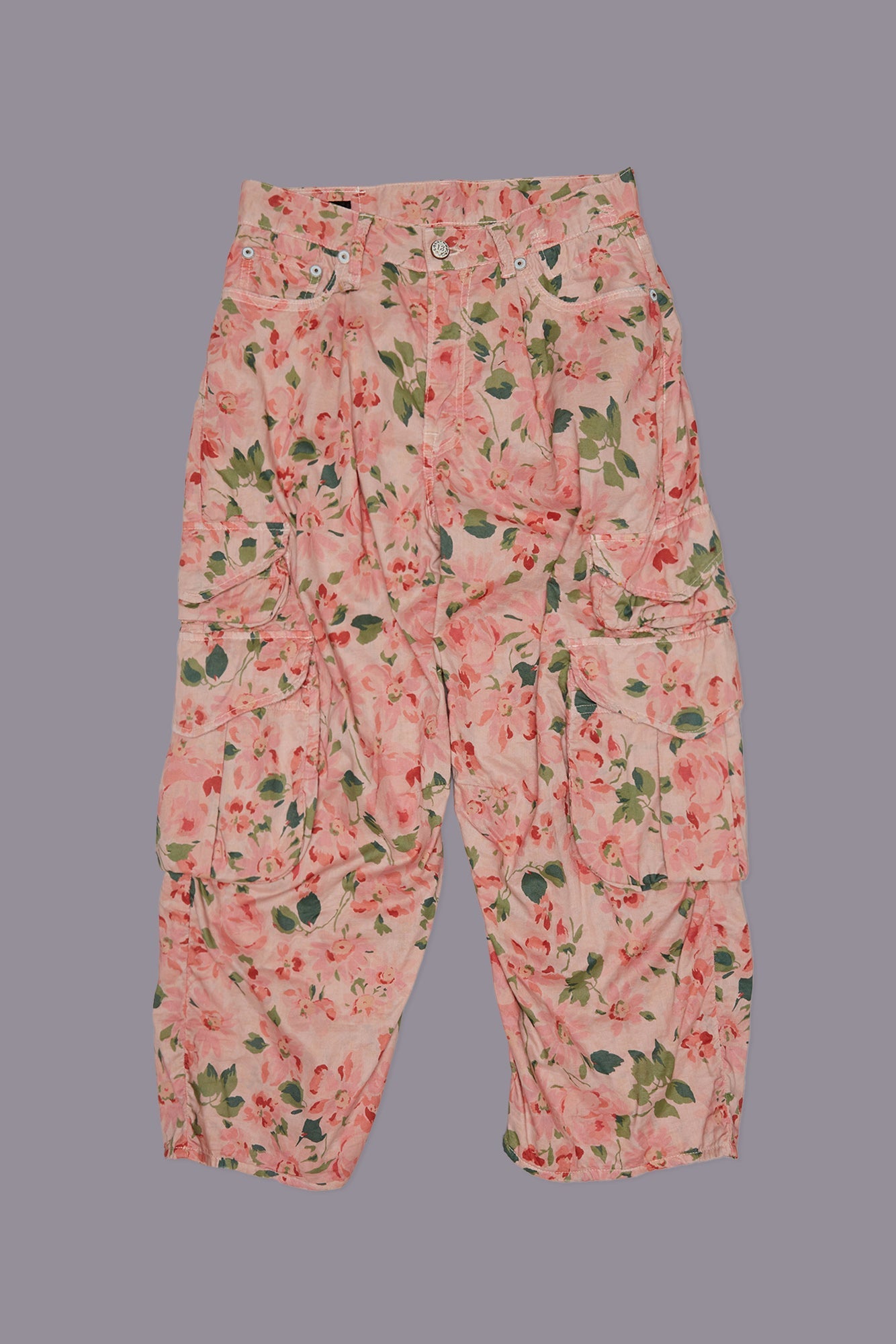 CROPPED MULTI POCKET CARGO - PINK LAYERED FLORAL - R13