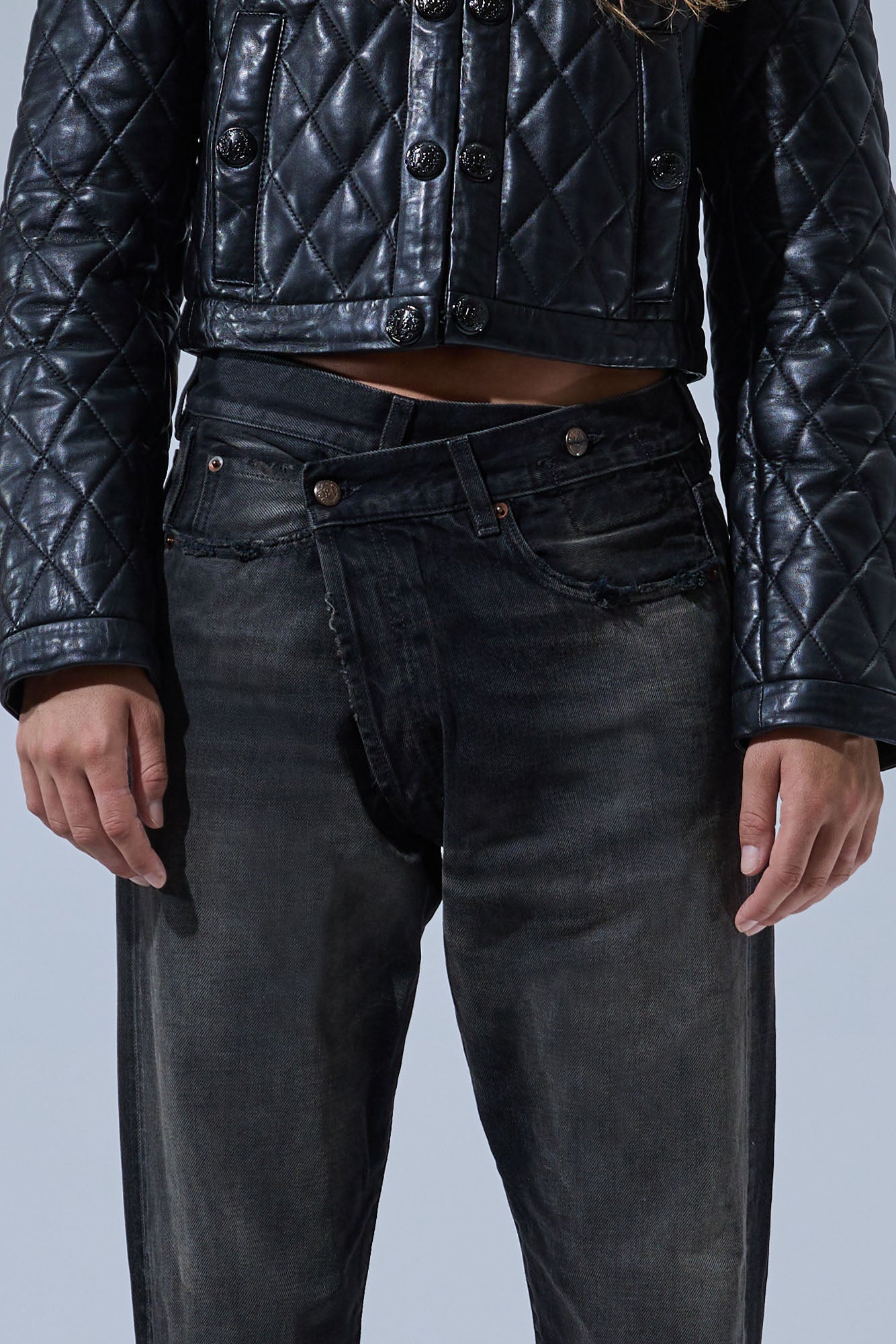 CUFFED CROSSOVER - PHANTOM SELVEDGE BLACK - R13