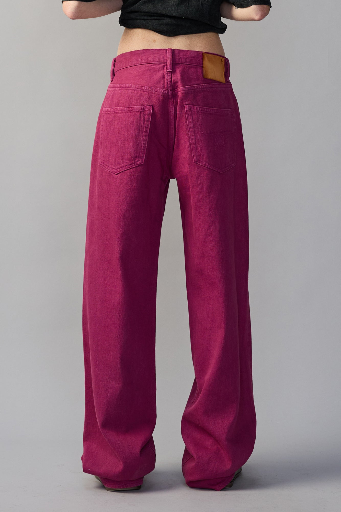 DARCY LOOSE JEAN - FESTIVAL MAGENTA PURPLE - R13