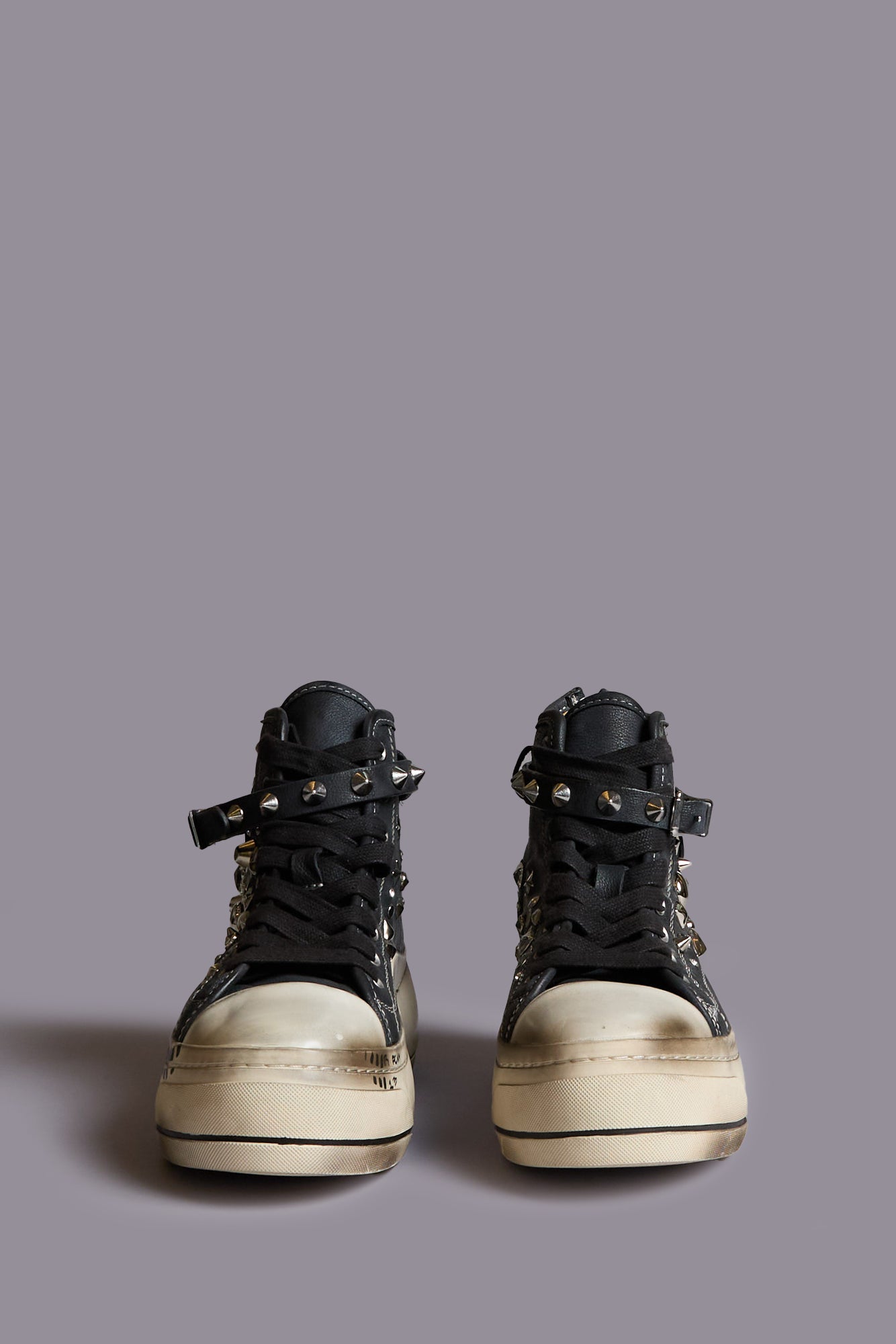 KURT HIGH TOP SNEAKER - BLACK STUDS WITH GRAFFITI - R13