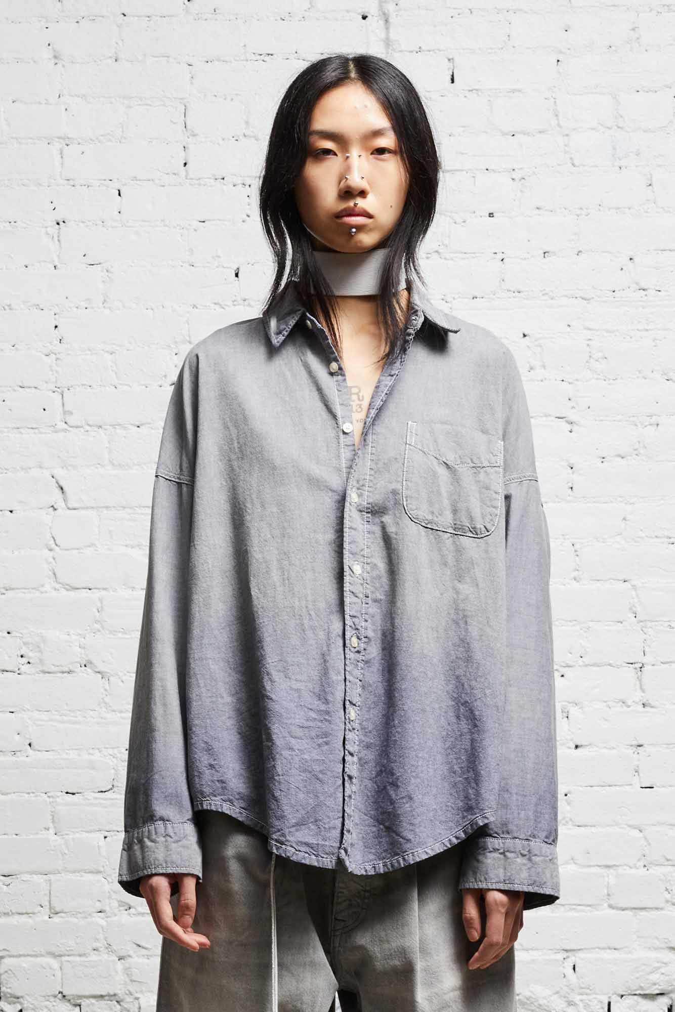 LONG SLEEVE BUTTON-UP - BLACK CHAMBRAY - R13