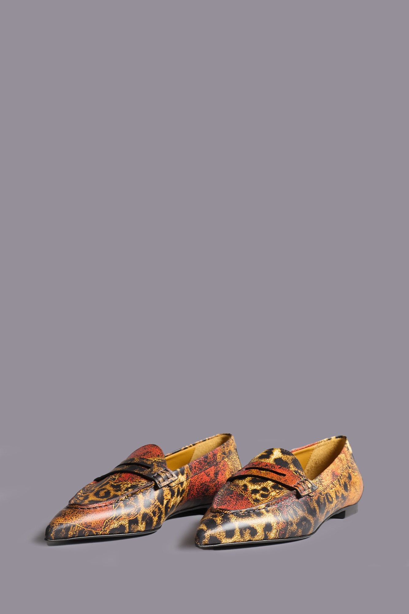 Pointed Toe Loafer - Printed Red Leopard - R13