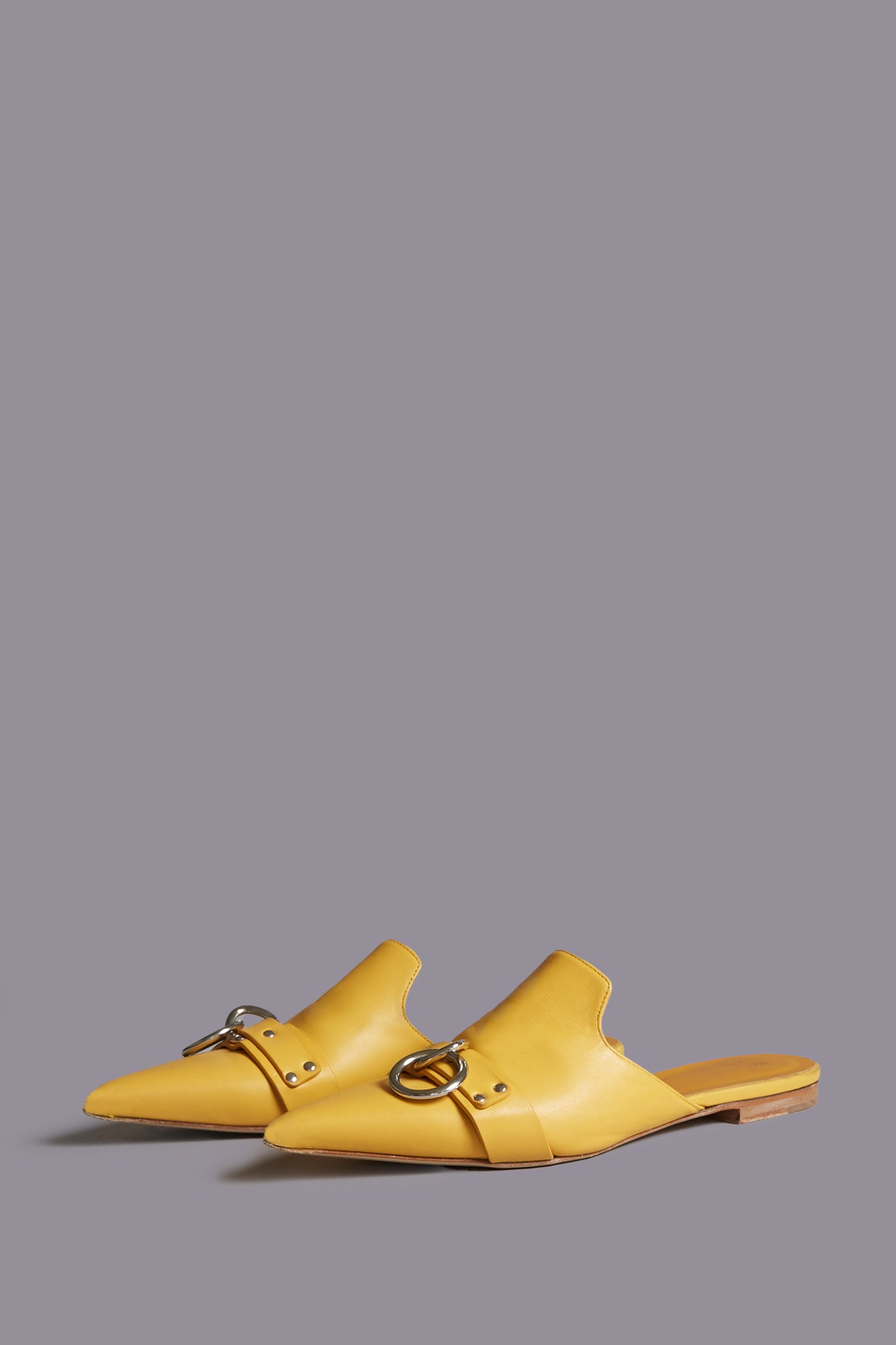POINTED TOE SLIDE W/RING - YELLOW - R13