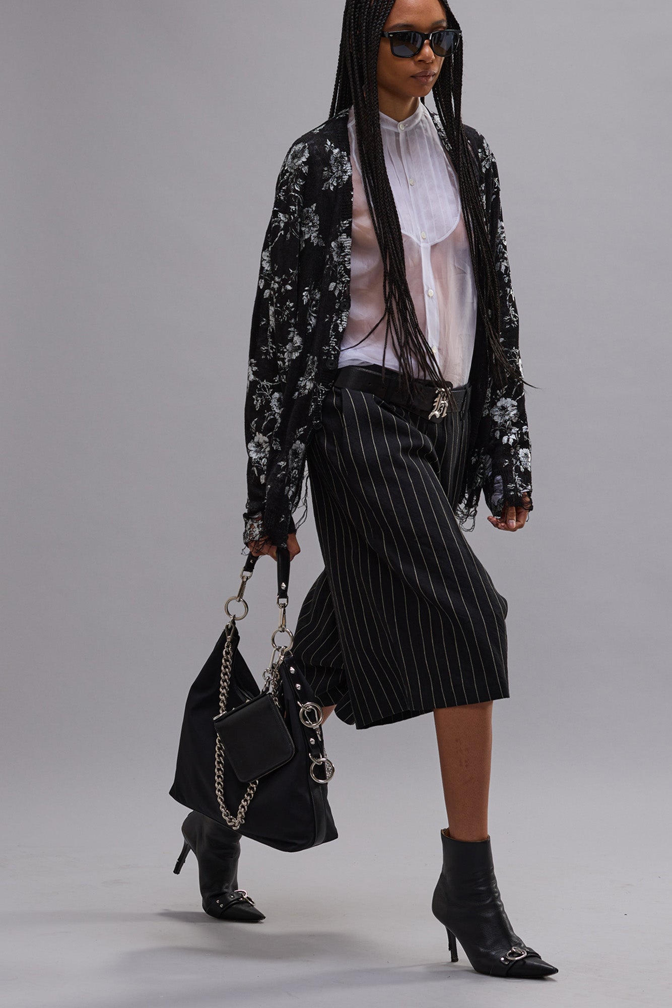 PRINTED BOYFRIEND CARDIGAN - SILVER FLORAL ON BLACK - R13