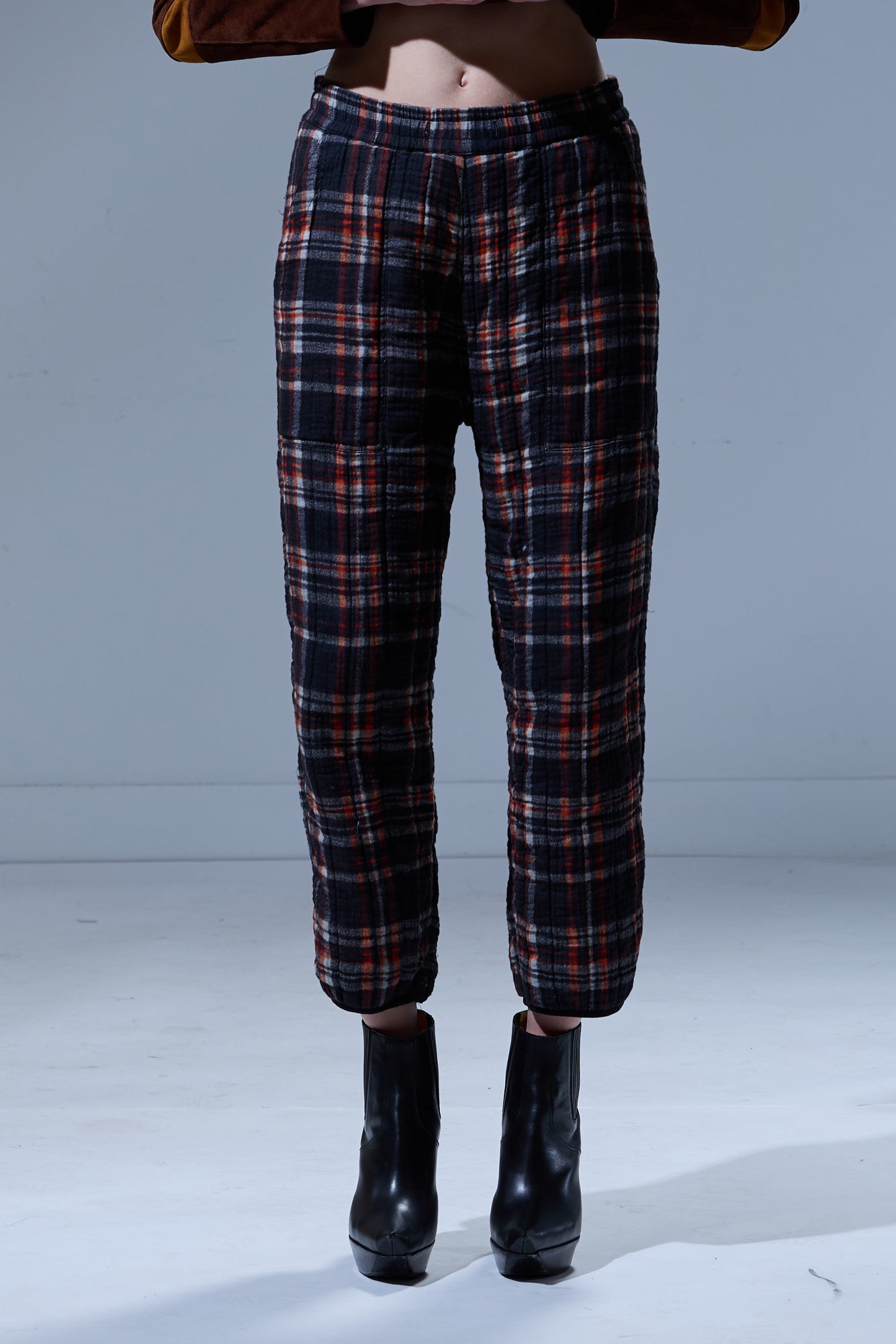 REVERSIBLE QUILTED PANT - NAVY PLAID WITH MULTICOLOR FLORAL BROWN - R13