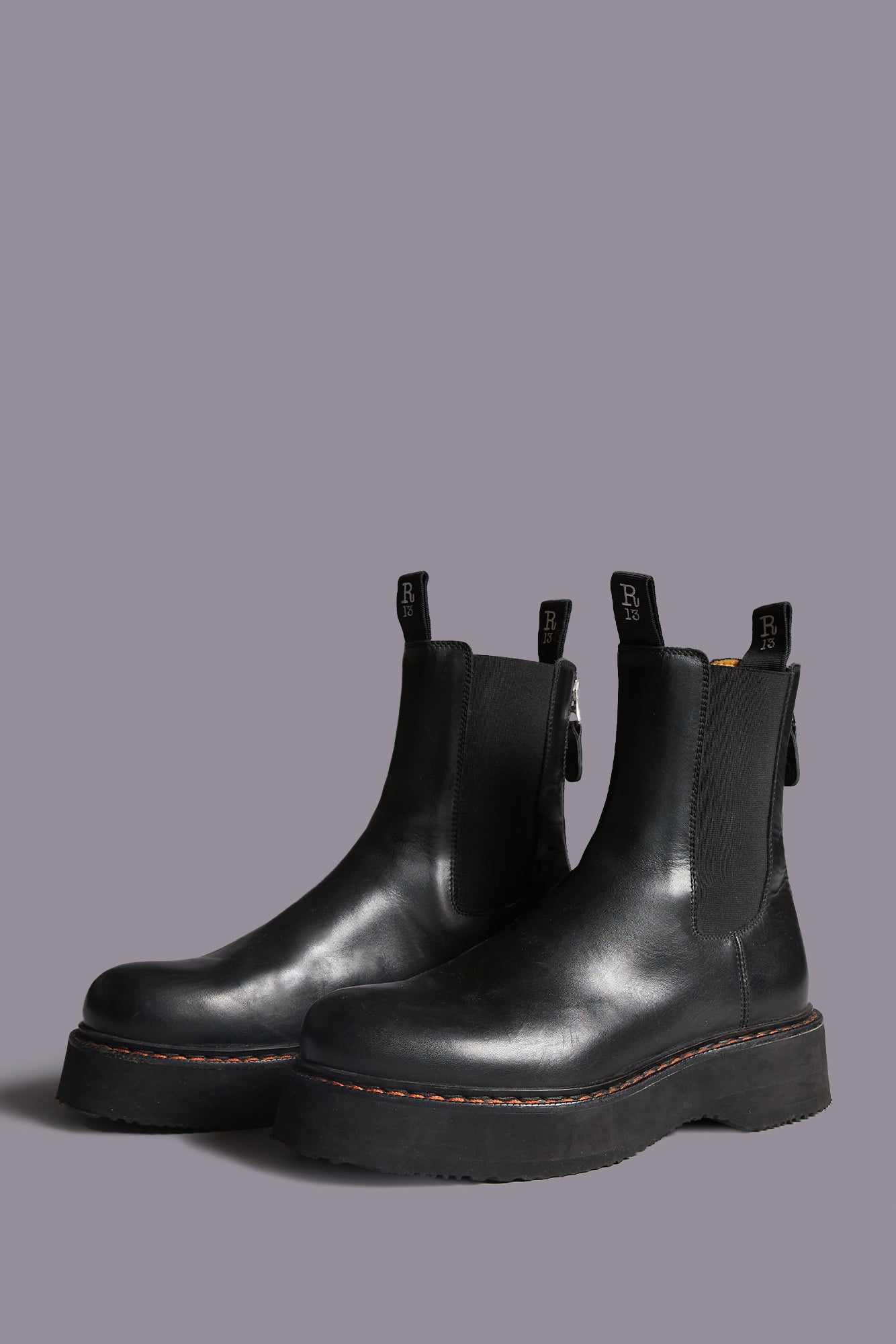SINGLE STACK CHELSEA BOOT - BLACK - R13