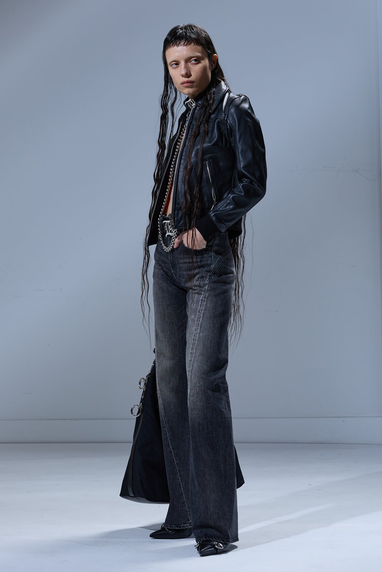 TWISTED SEAM FLARE JEAN - KENNET BLACK STRETCH - R13