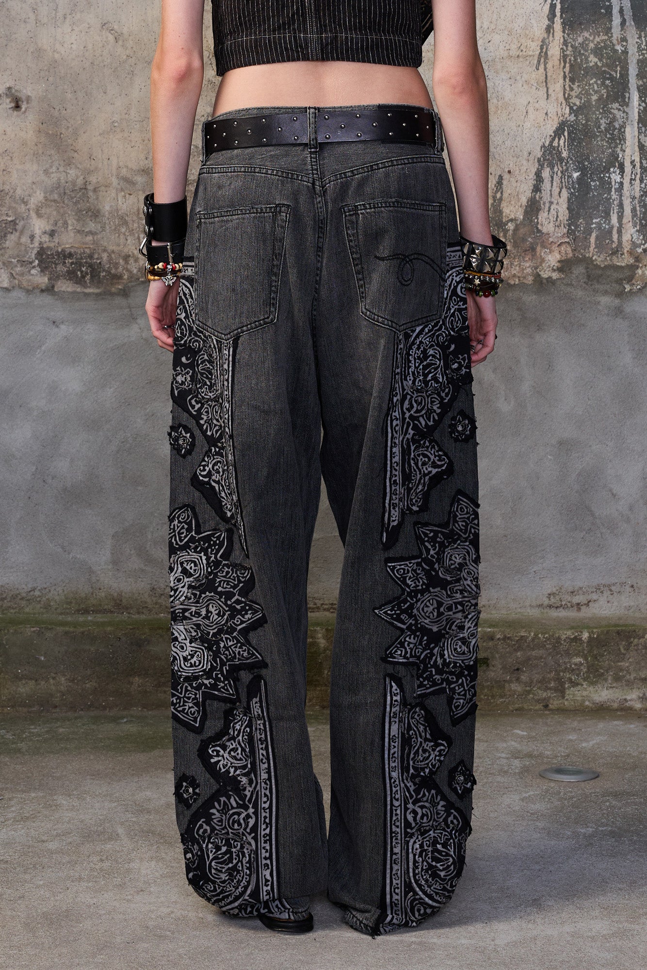 VENTI JEAN - BLACK ASH BANDANA APPLIQUE - R13