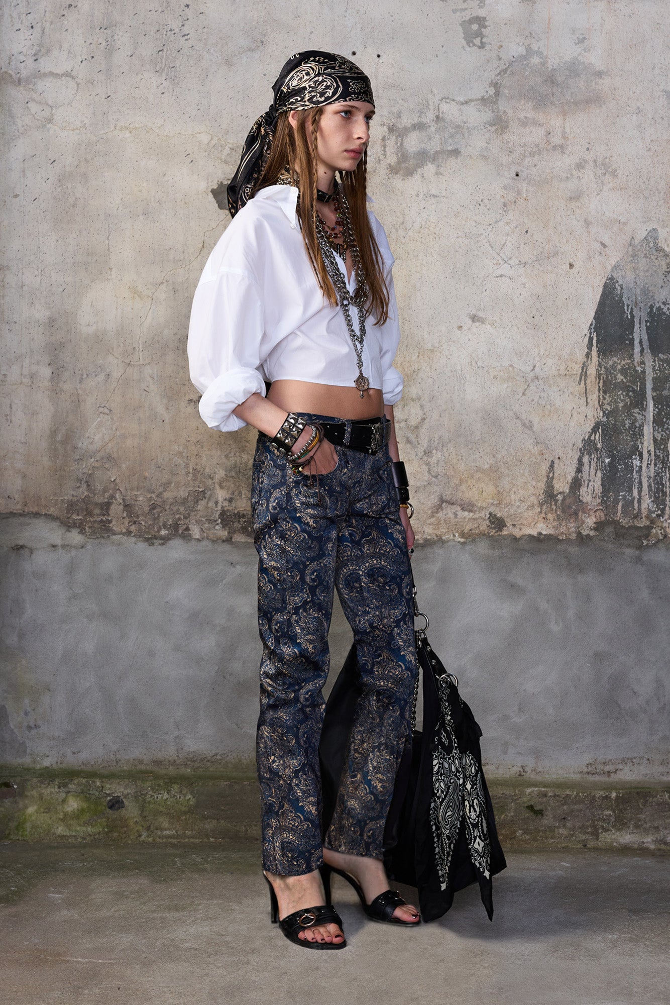 BOY STRAIGHT - BLUE PAISLEY SATEEN - R13