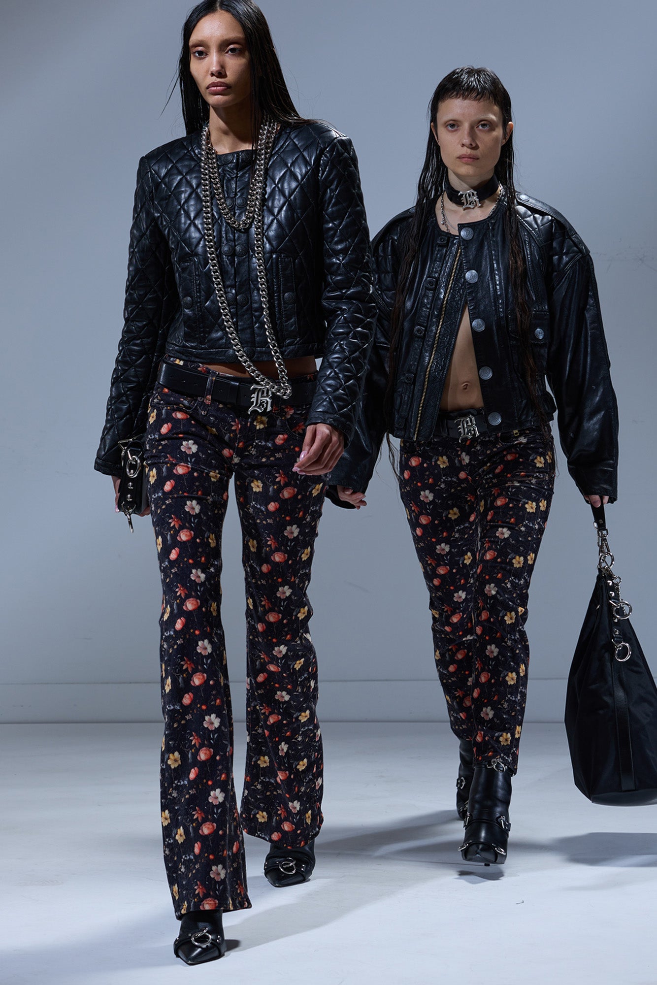 BOY STRAIGHT - LUNAR PETAL VELVETEEN BLACK - R13