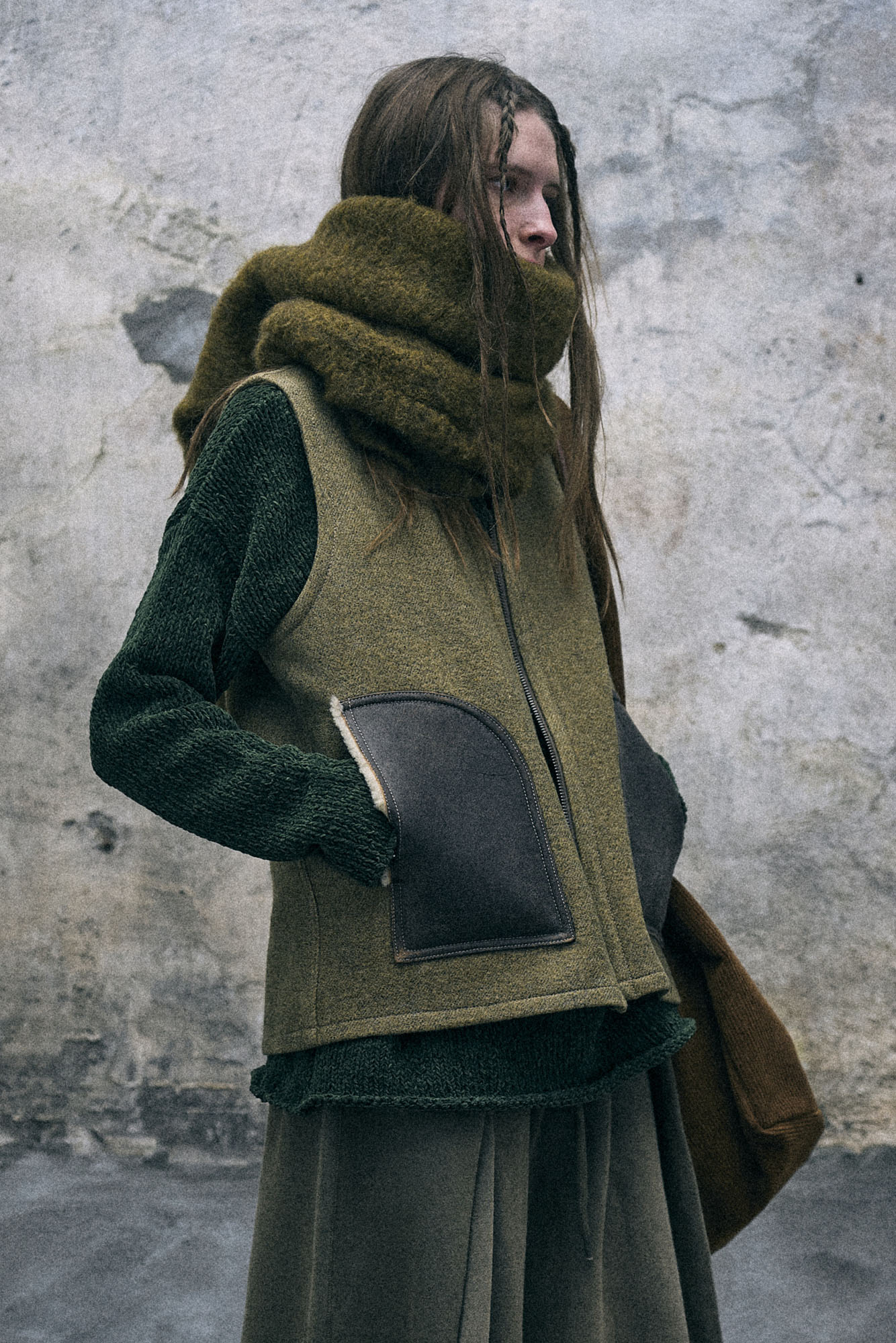 Boyfriend Vest With Shearling Pockets - Brown