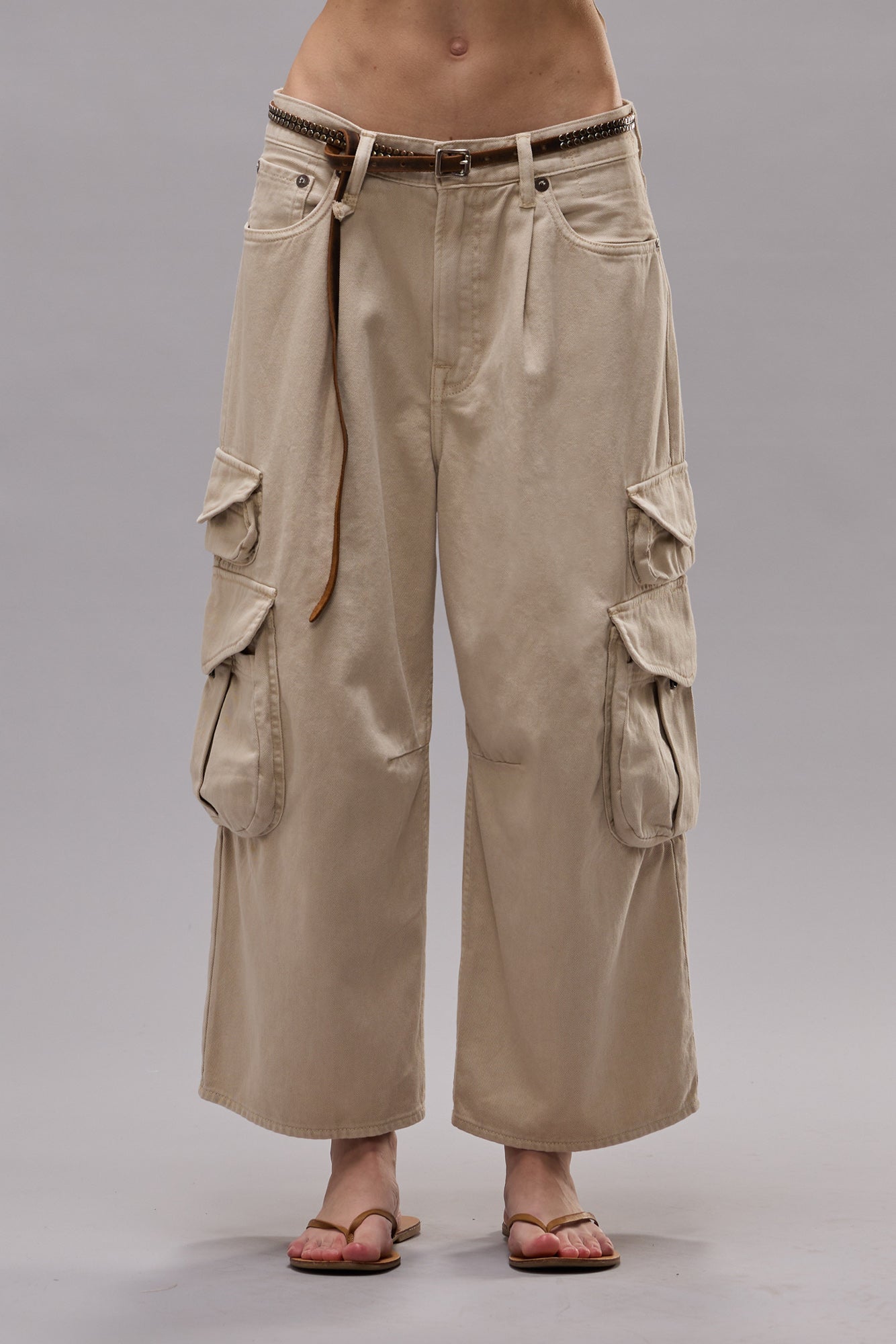 CROPPED MULTI POCKET CARGO - VINTAGE GREY STONE - R13