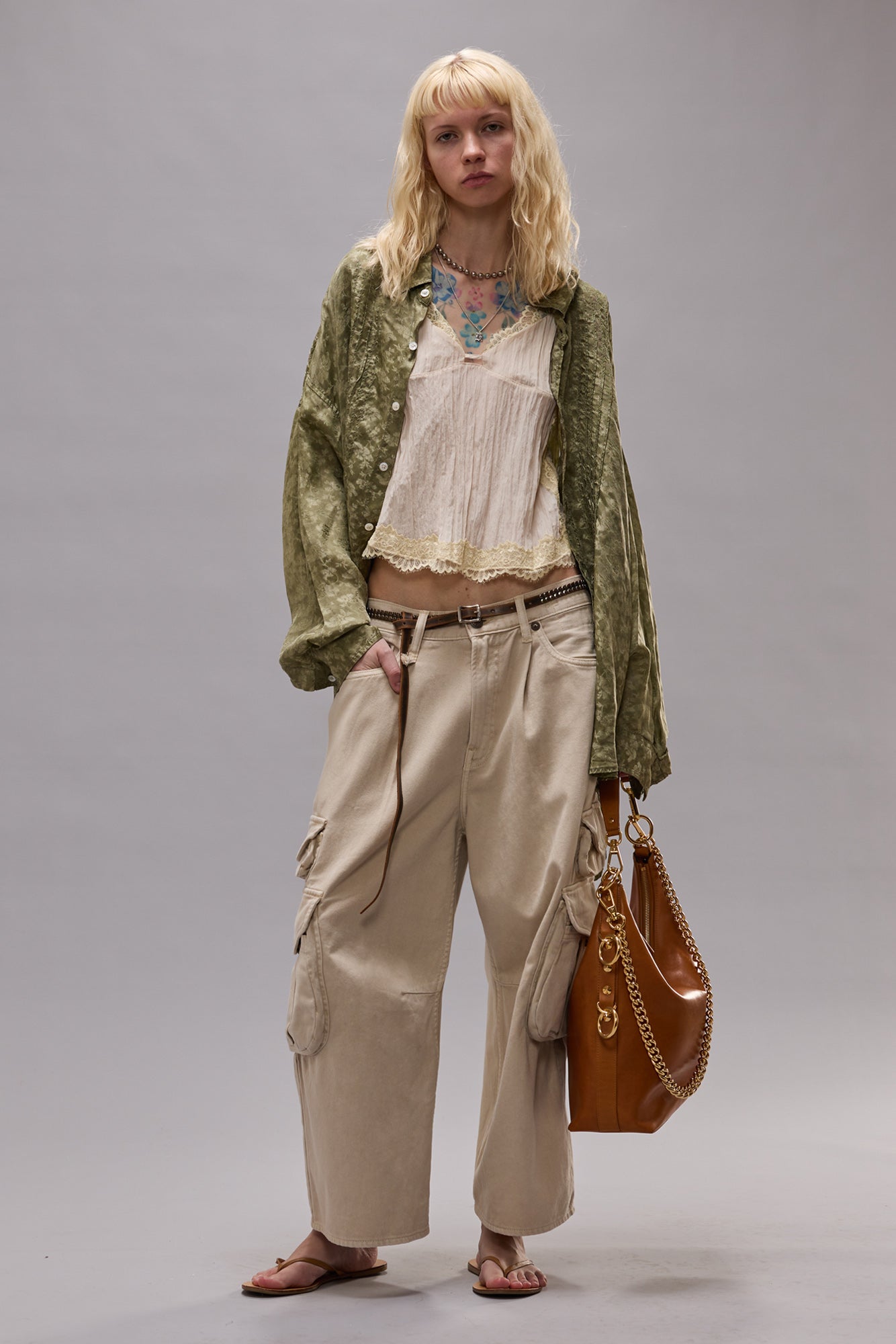 CROPPED MULTI POCKET CARGO - VINTAGE GREY STONE - R13