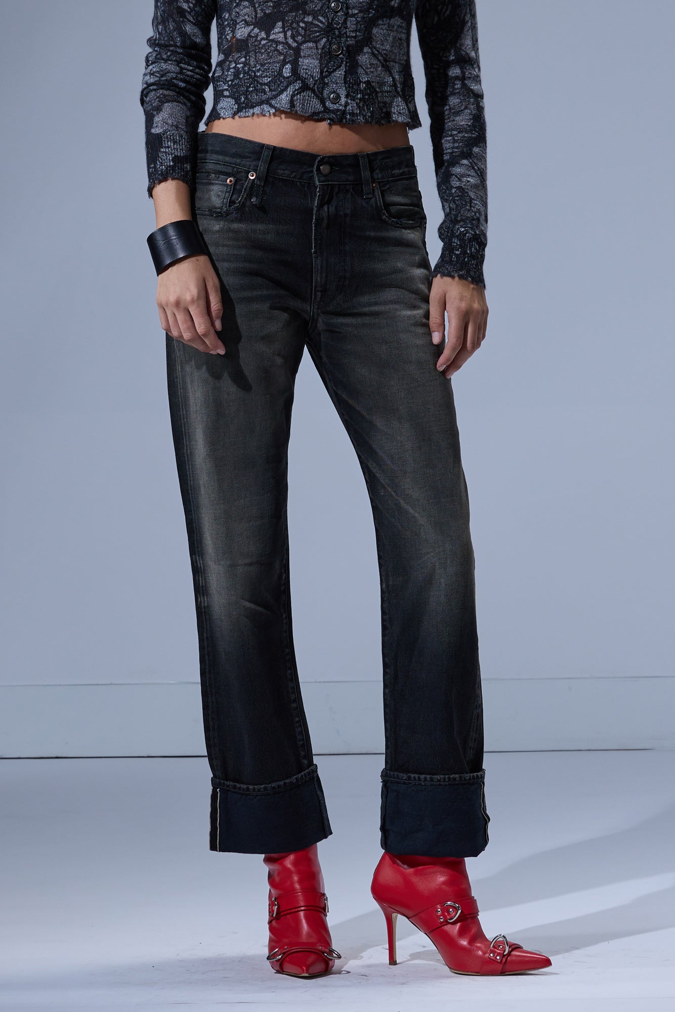 CUFFED ROMEO JEAN - CINDER SELVEDGE BLACK - R13