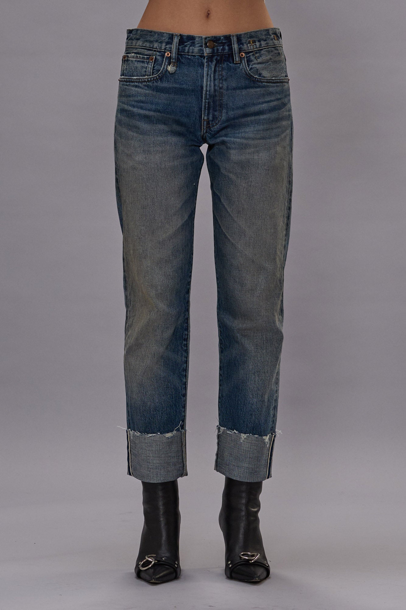 CUFFED ROMEO JEAN - ESTIN STRETCH SELVEDGE BLUE - R13