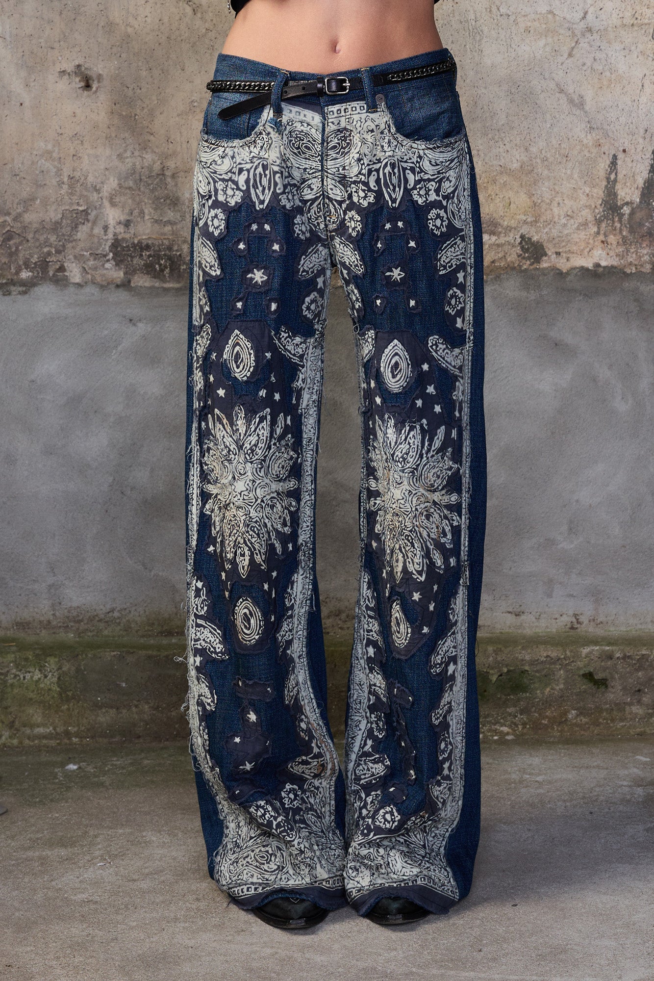 D'ARCY FLARE JEAN - BLUE BANDANA APPLIQUE - R13