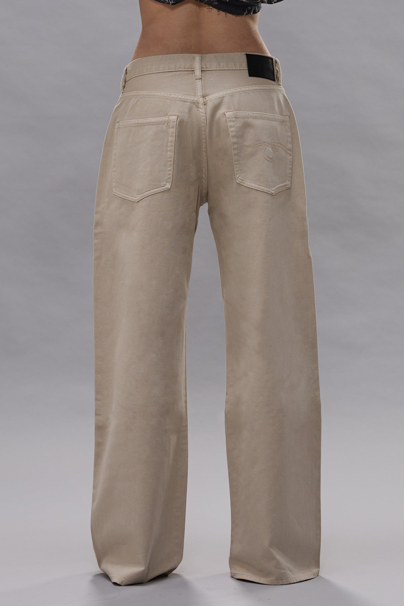 D'ARCY LOOSE JEAN - VINTAGE GREY STONE - R13