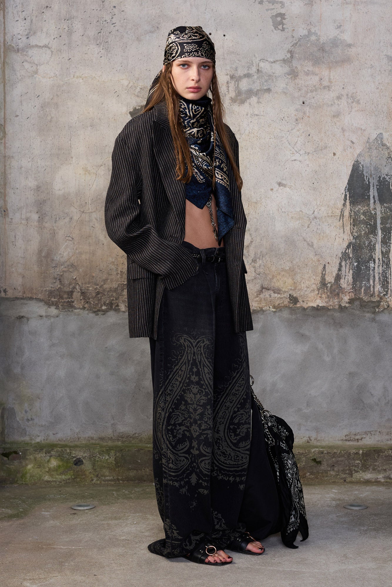 DAMON PLEATED JEAN - BAROQUE BLACK