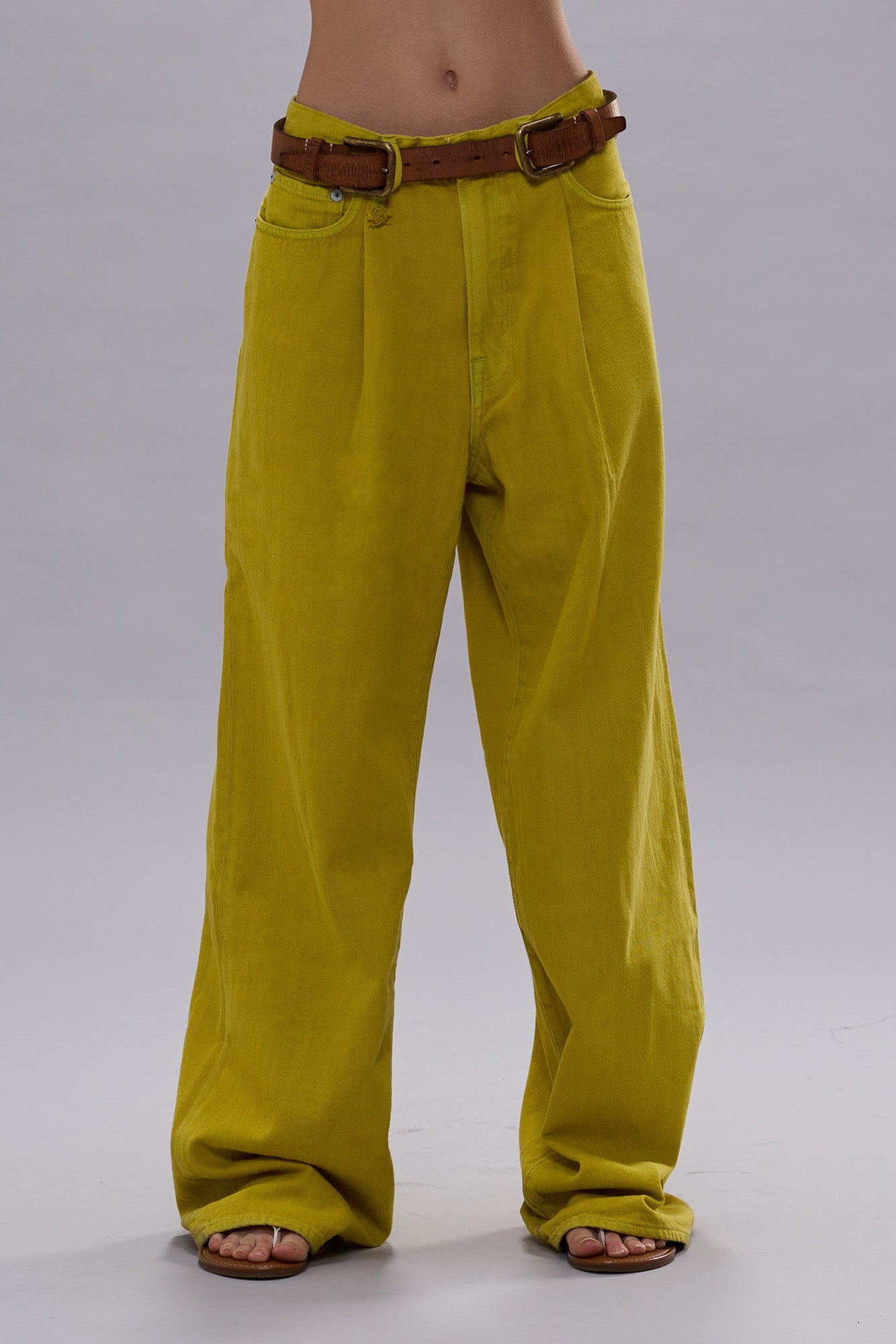 DAMON PLEATED JEAN - VIBRANT YELLOW - R13