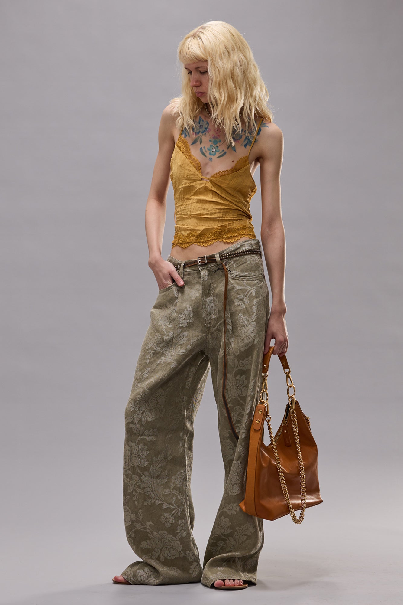 DAMON PLEATED TROUSER - OLIVE FLORAL - R13