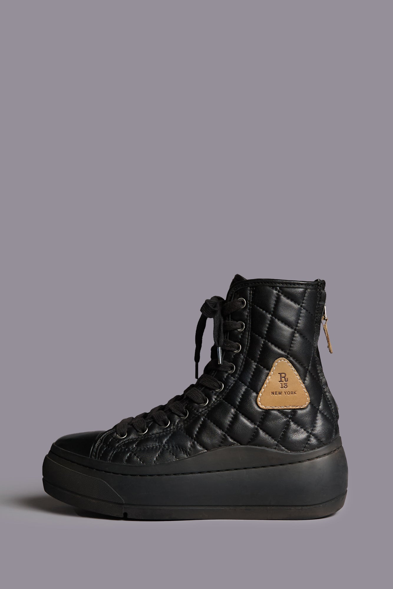 DISTRESSED TALL KURT - BLACK QUILTED LEATHER - R13