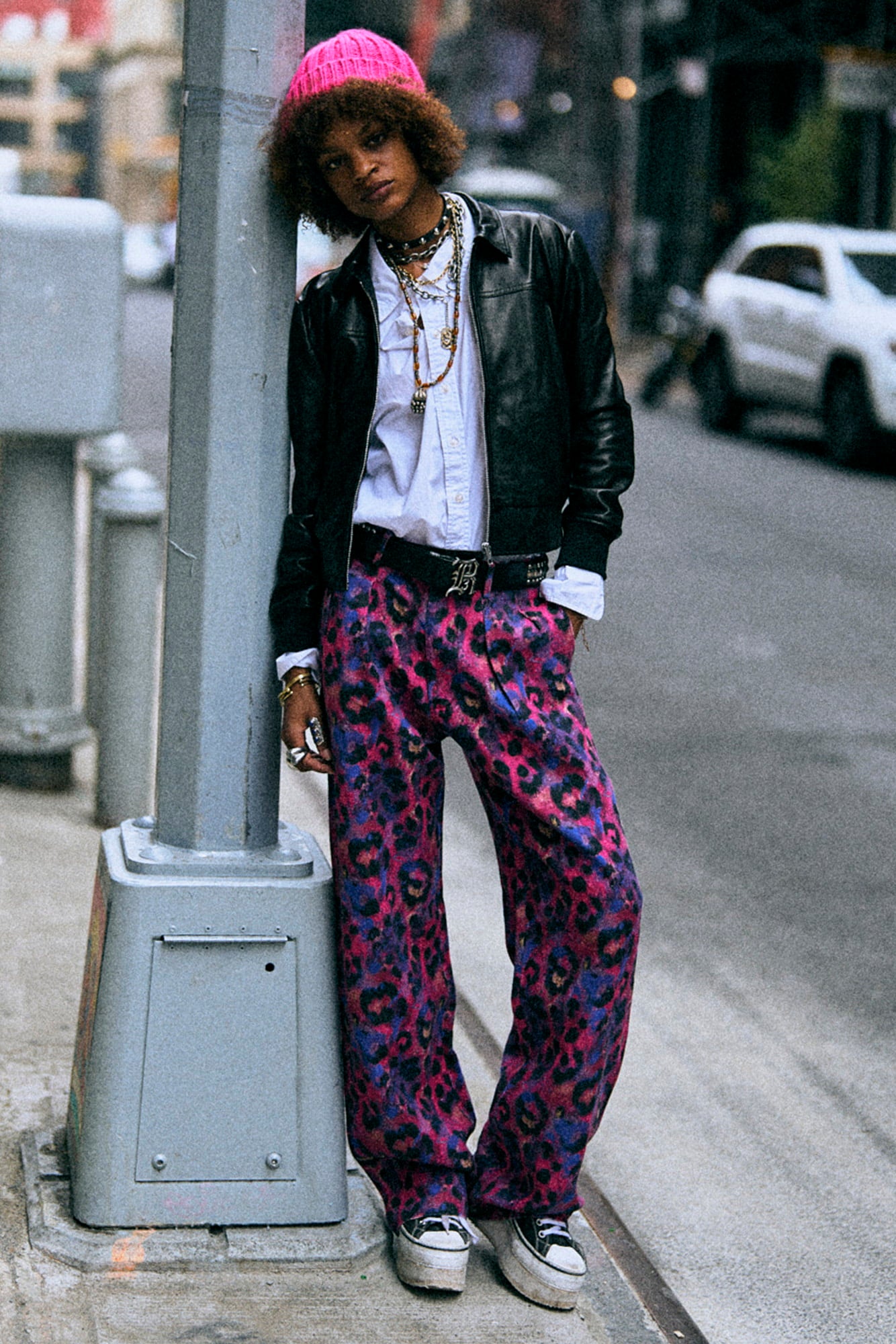 DOUBLE PLEAT TROUSER - PURPLE LEOPARD PRINT - R13