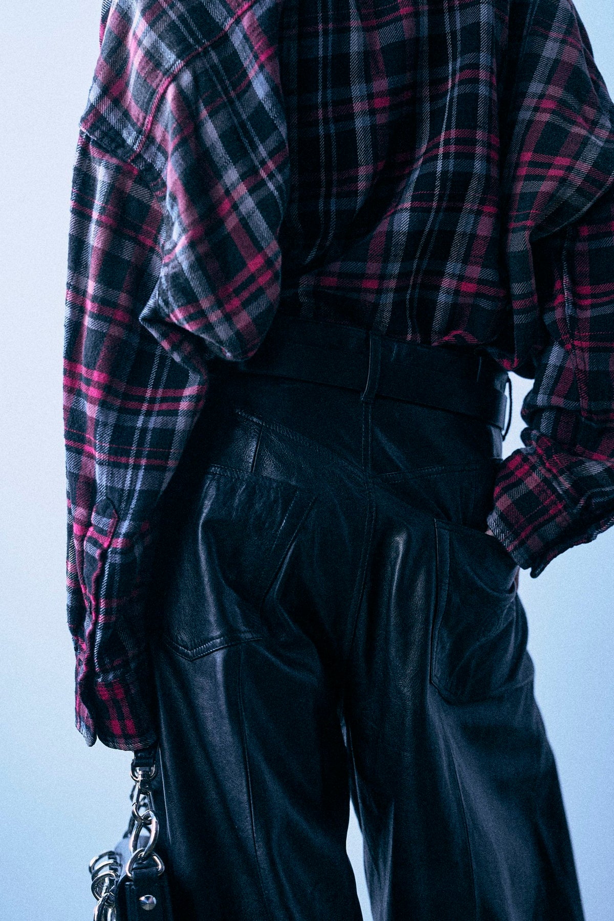 Drop Neck Workshirt - Black Fuchsia Plaid - R13