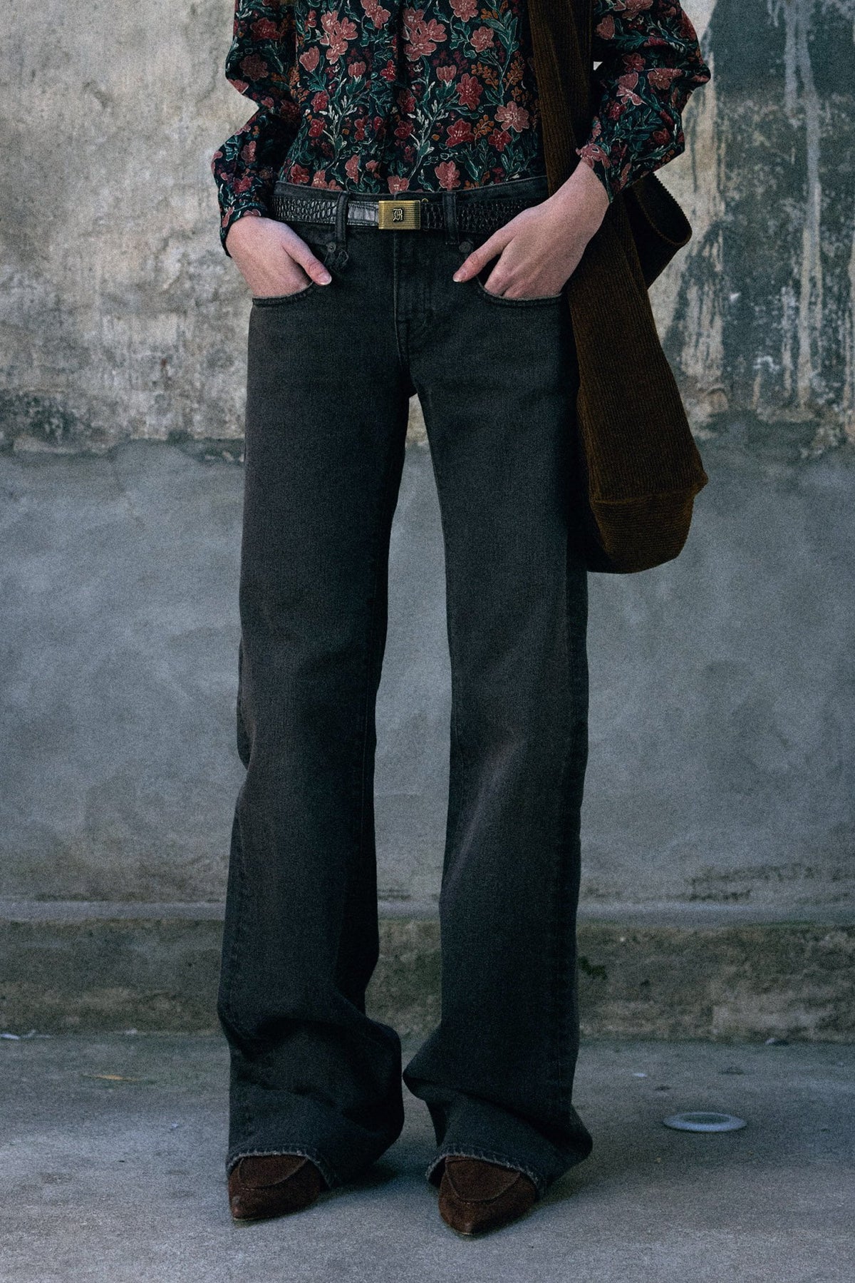 Effie Jean - Worn Chocolate Brown - R13