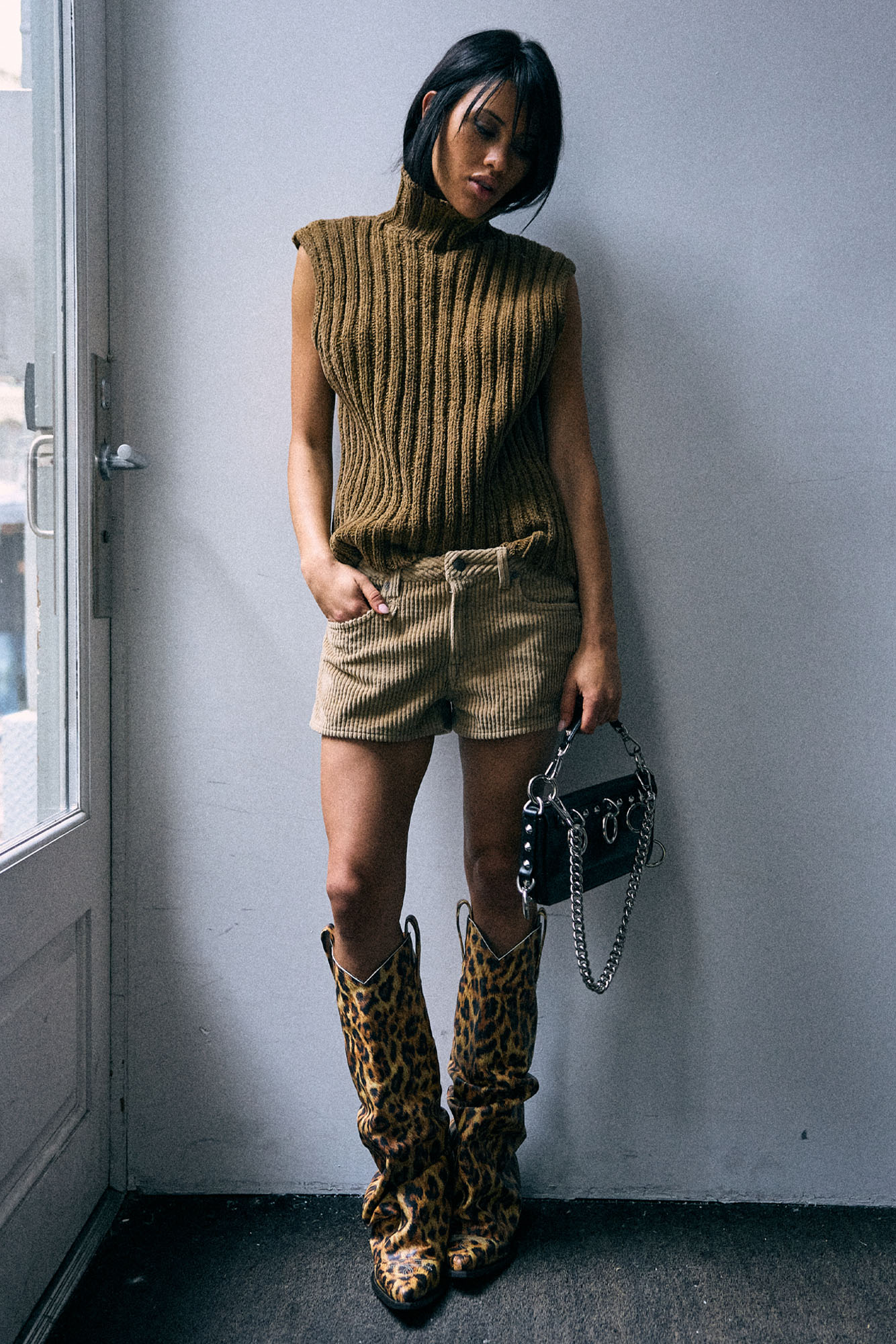 Effie Short - Light Khaki - R13