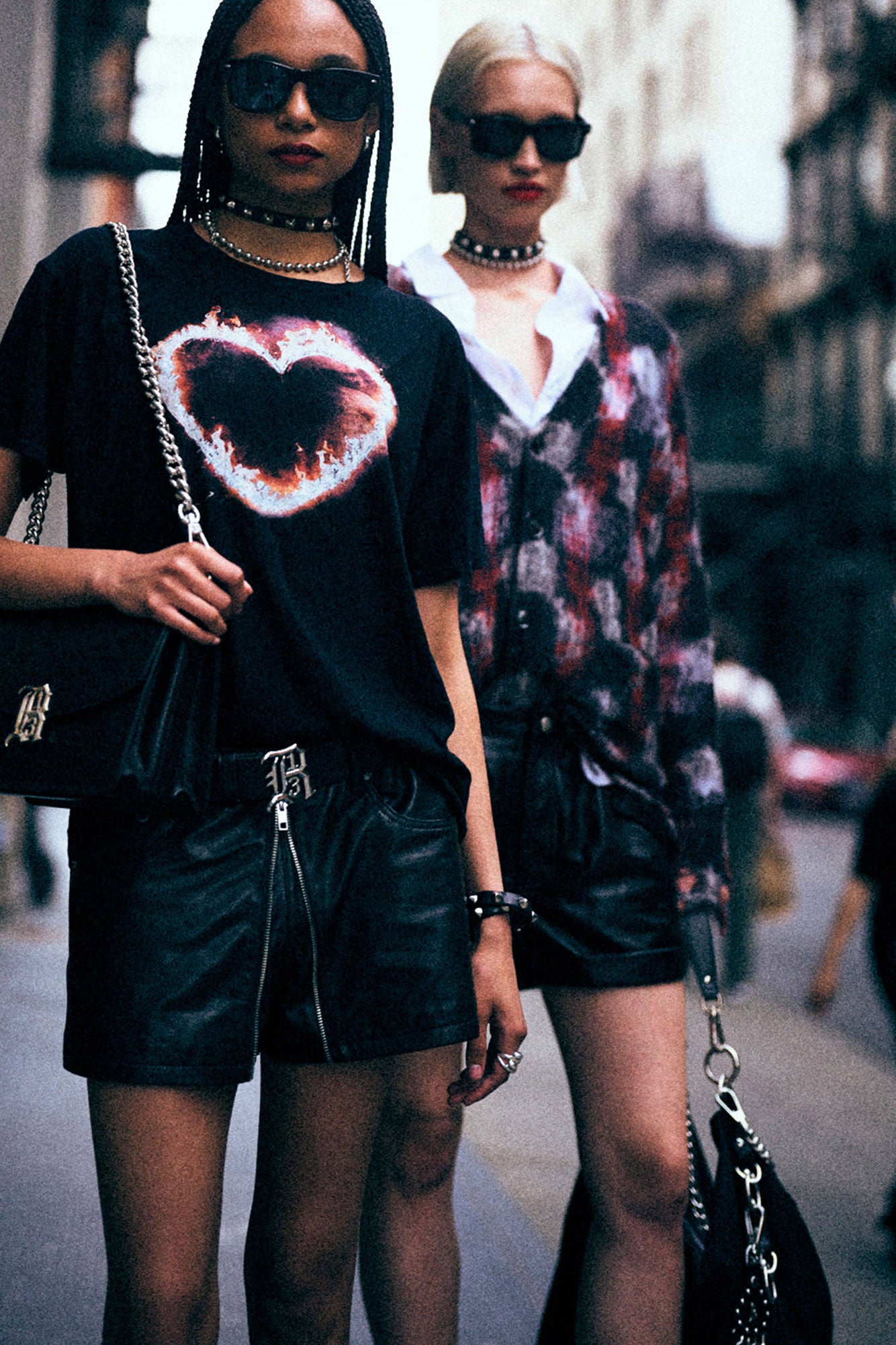 FLAMING HEART BOY T - BLACK