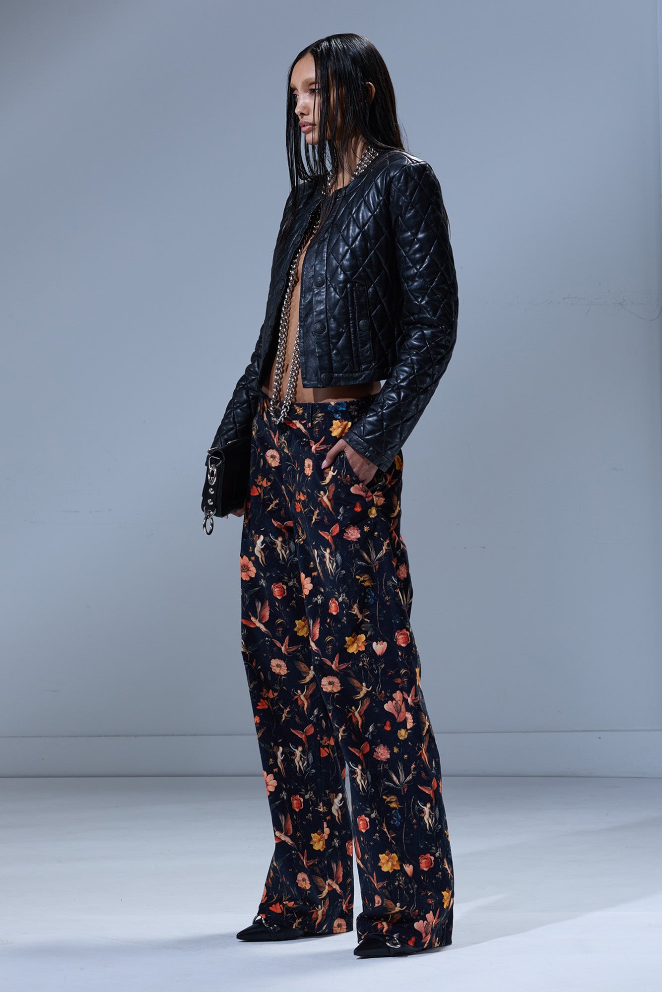 FLAT FRONT WIDE LEG TROUSER - FLORAL WITH ANGELS BLACK - R13