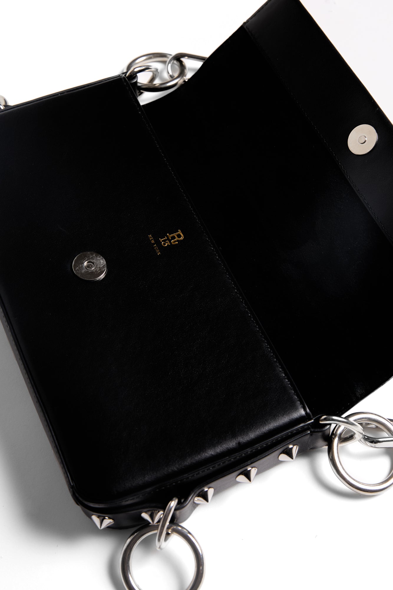 HARNESS CLUTCH - BLACK - R13