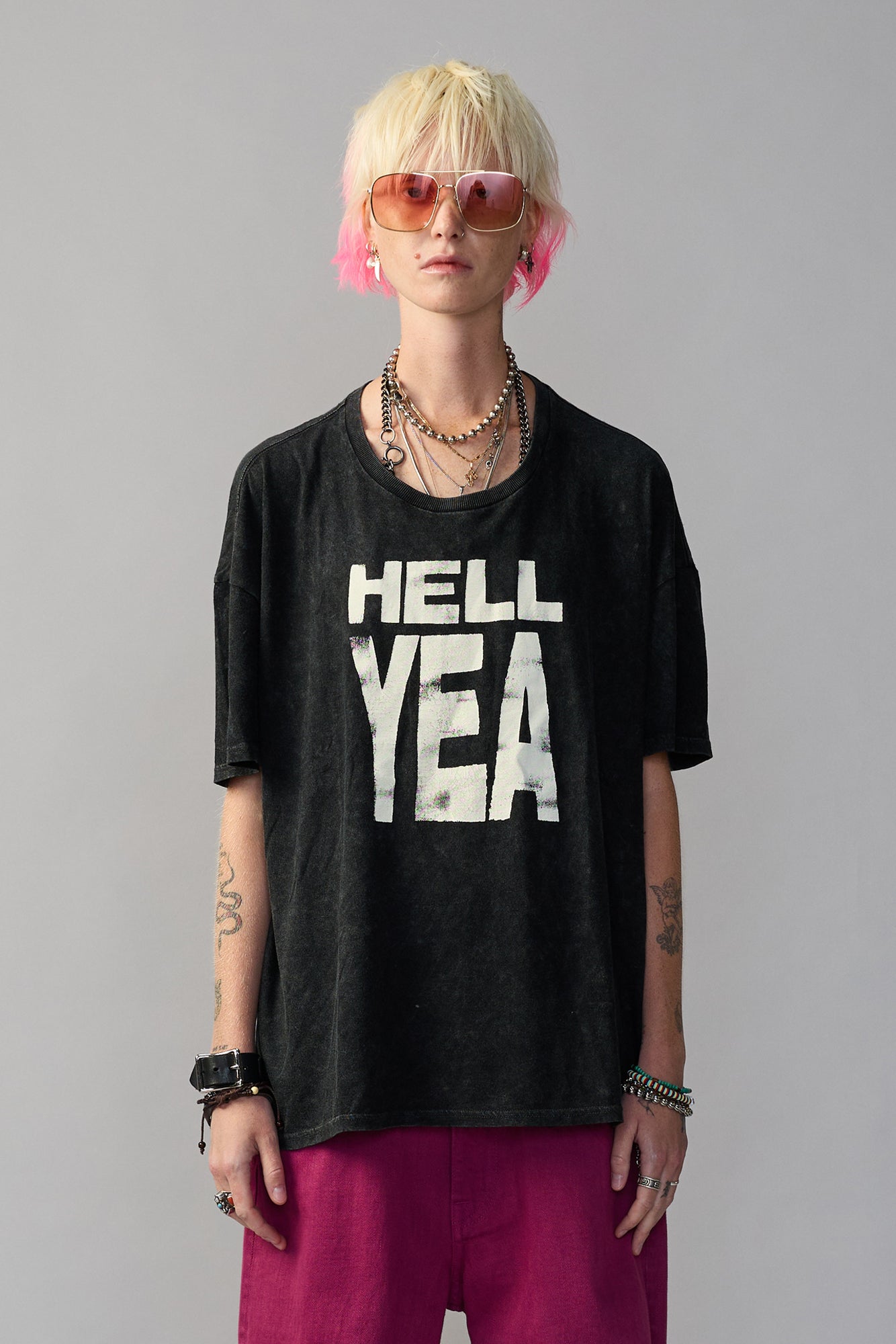 HELL YEA RELAXED T - ACID DARK GREY - R13