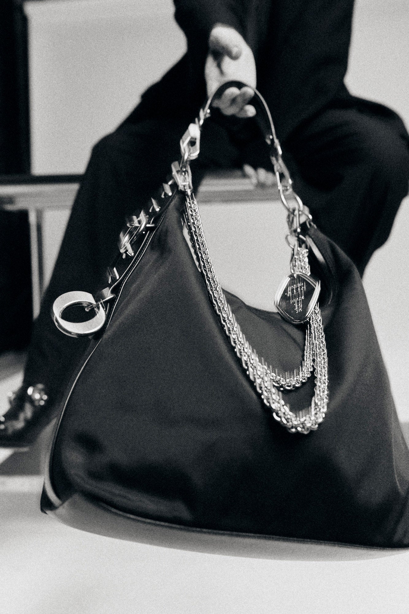 Hotel Key Chain - 24 End To End - R13