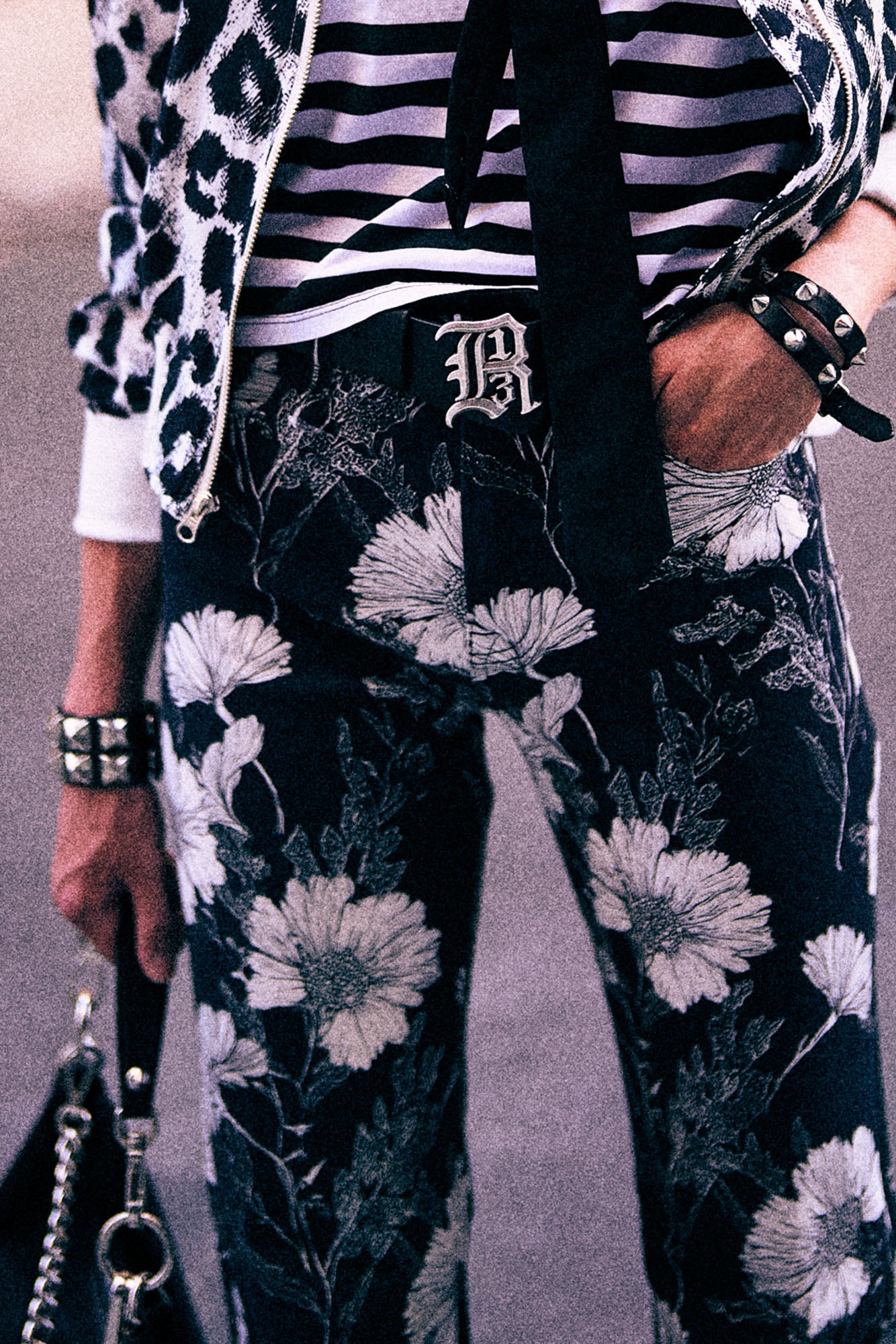 Jane Jean - Black Floral - R13