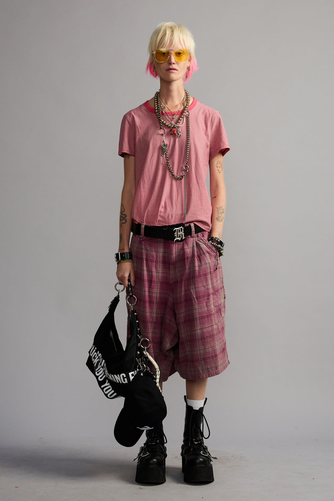 JESSE CARPENTER SHORT - MUTED PINK PLAID - R13