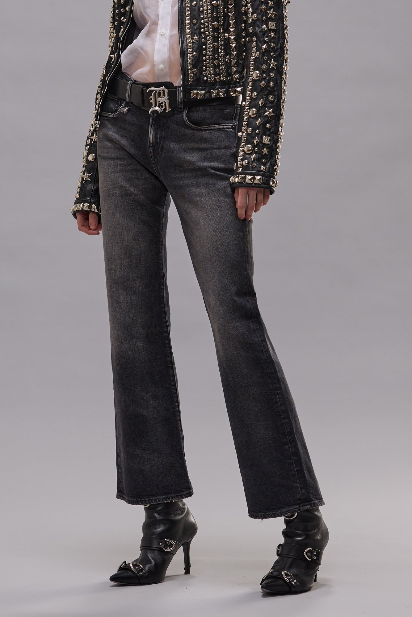 JOAN CROPPED FLARE JEAN - ESSEX BLACK STRETCH