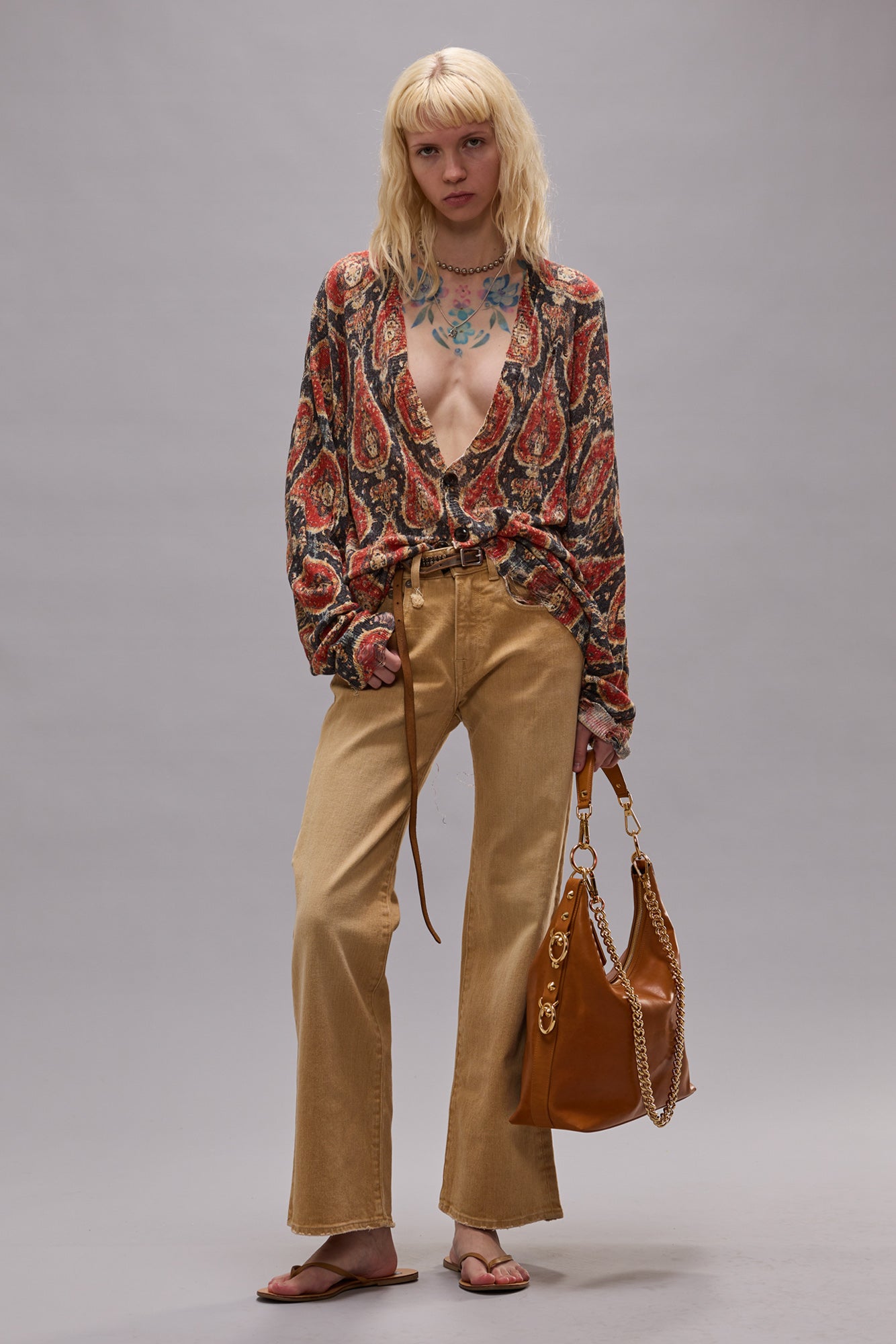 JOAN CROPPED FLARE JEAN - STRETCH SAND KHAKI - R13