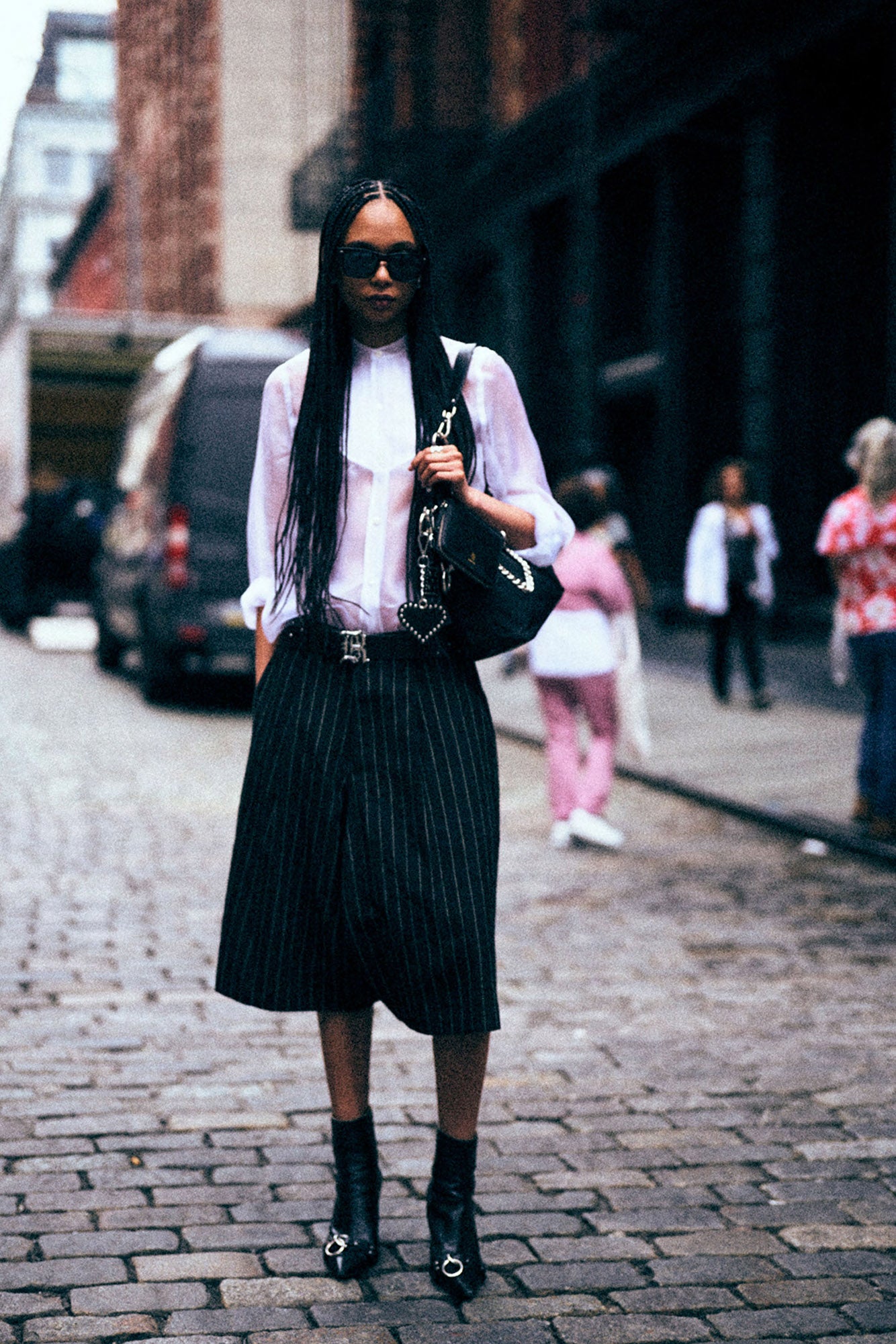 JUMBO TAILORED SHORT - BLACK WHITE PINSTRIPE