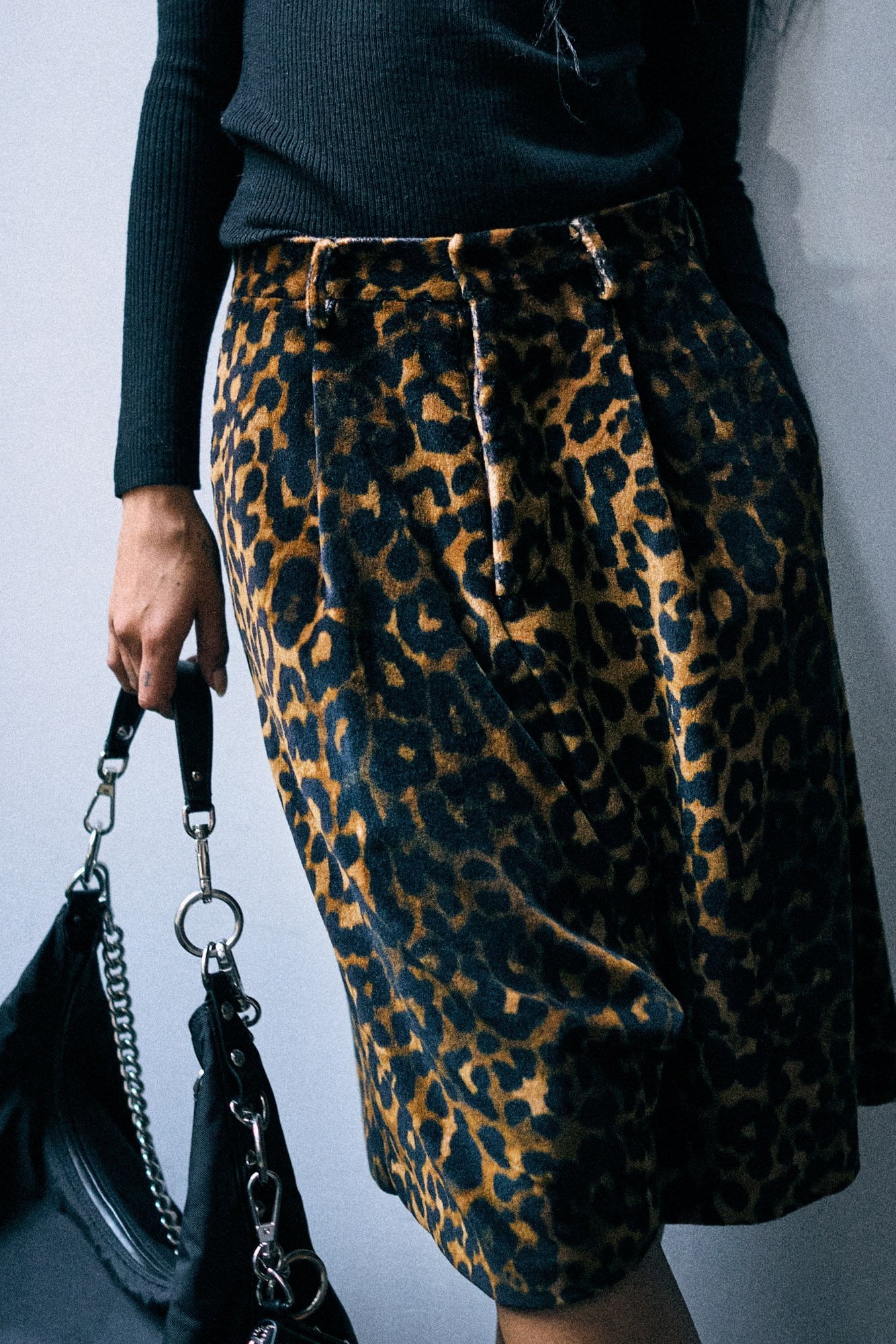 Jumbo Tailored Short - Brown Leopard - R13