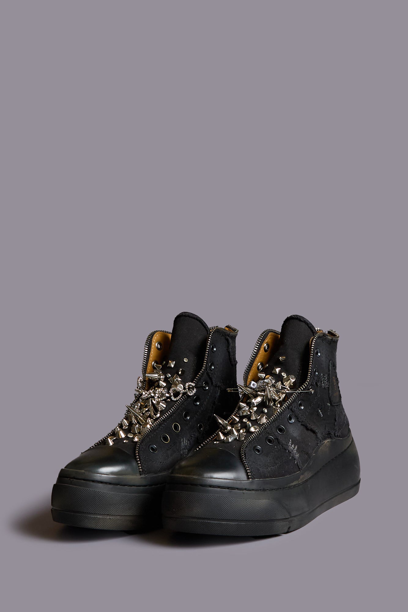 LACE FREE KURT HIGH TOP - BLACK CANVAS W FRAYED AND STUDS - R13