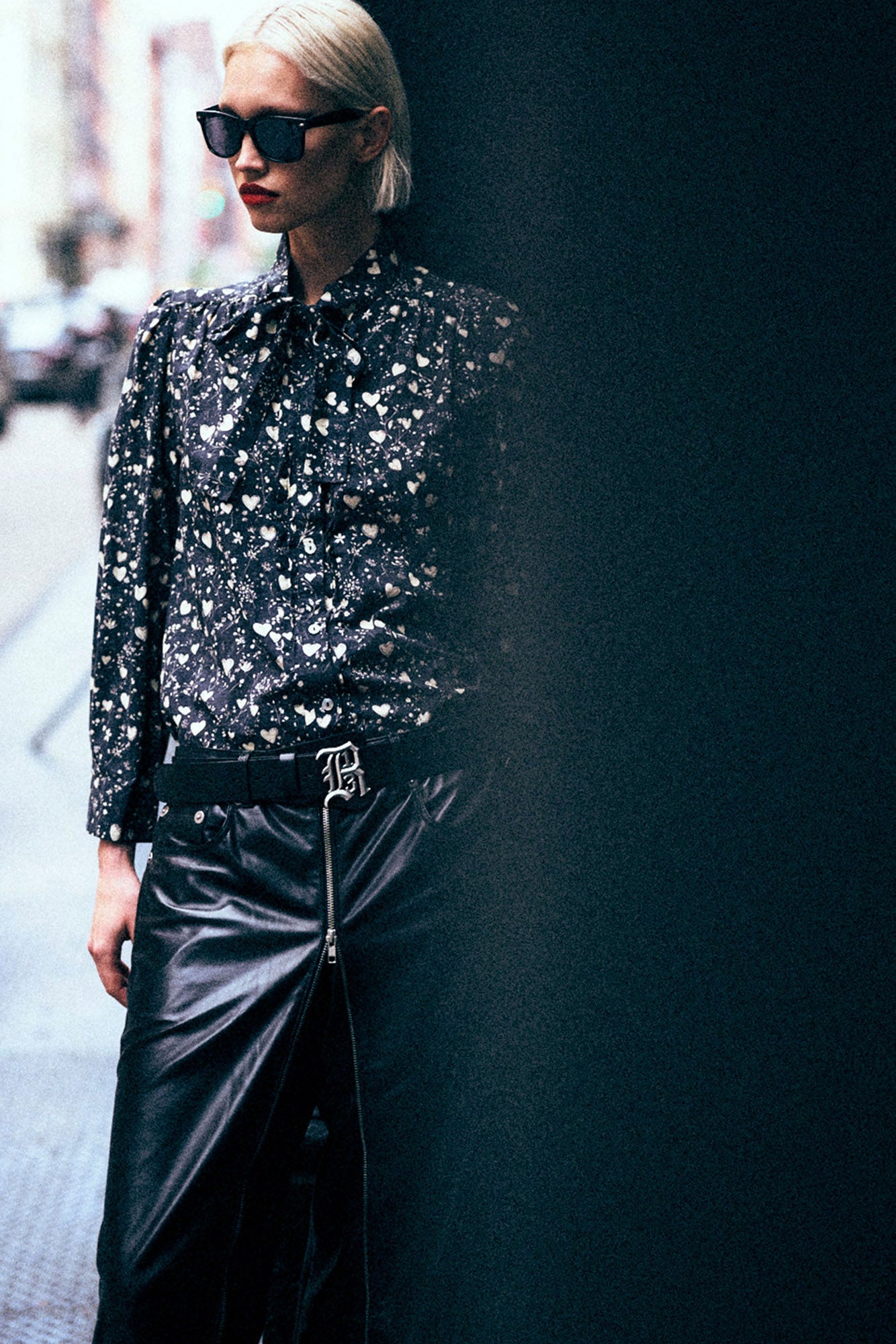 NECK TIE SHIRT - MINI HEARTS ON BLACK - R13