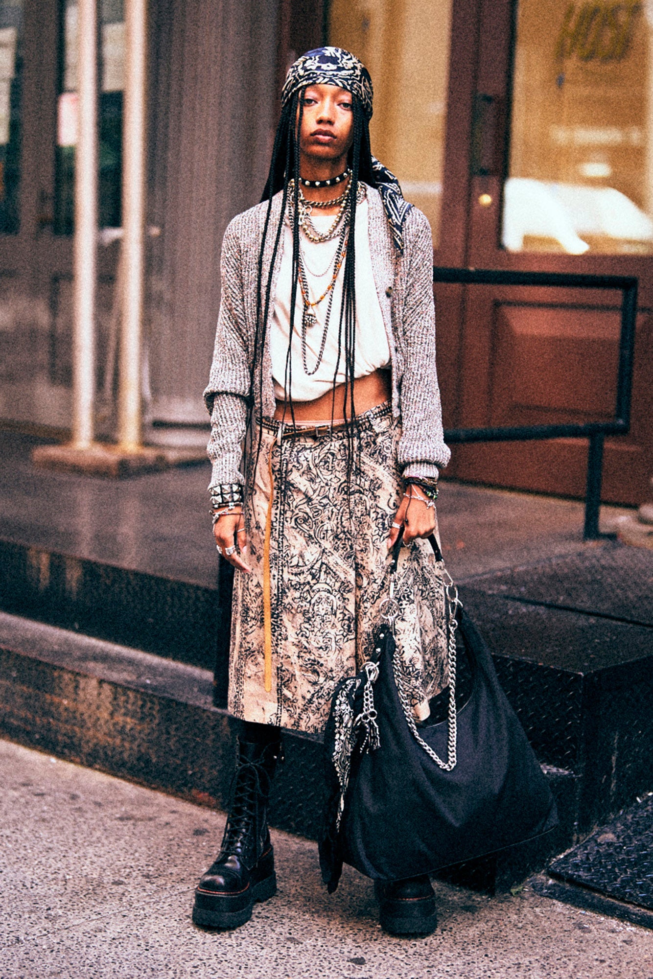 OVERSIZED CROSSOVER SHORT - ABSTRACT KHAKI BLACK BANDANA