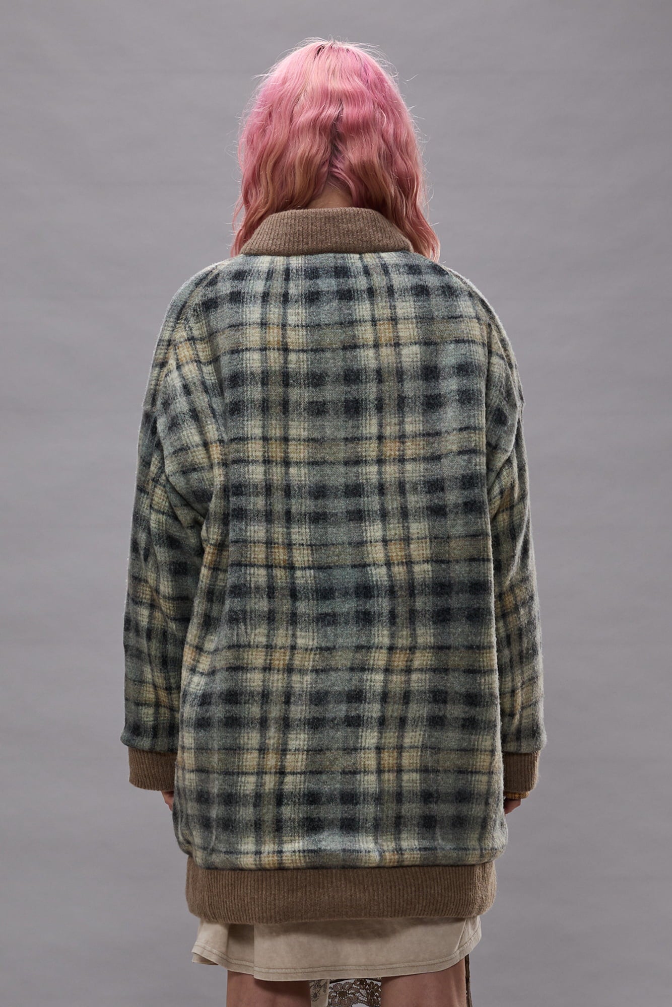 Oversized Padded Cardigan - Grey Black Plaid - R13