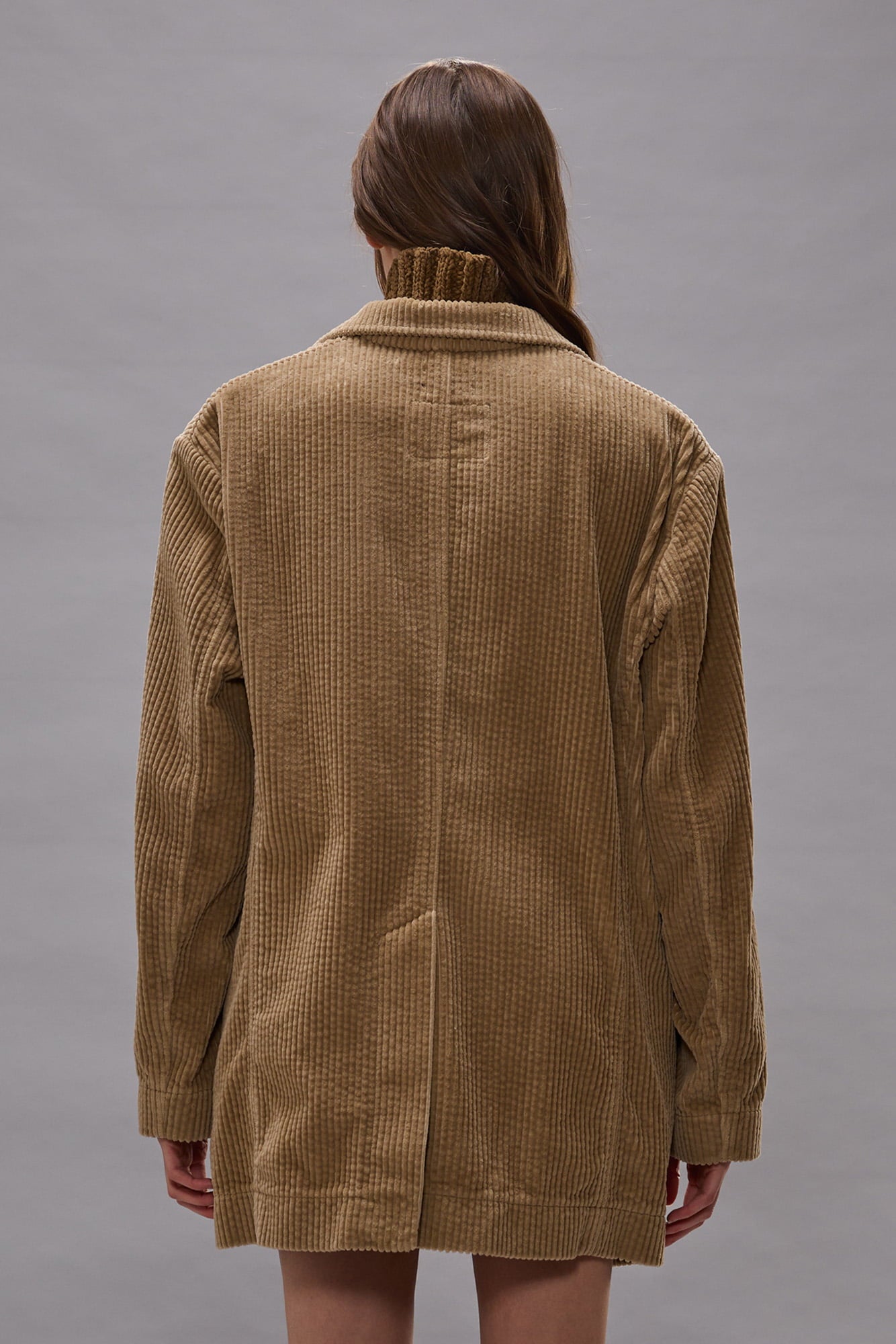 Oversized Ragged Blazer - Light Khaki - R13