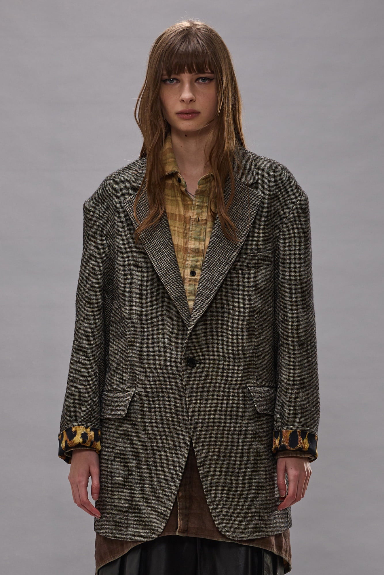 Oversized Ragged Blazer With Combo Sleeve Lining - Khaki Black Mini Houndstooth - R13