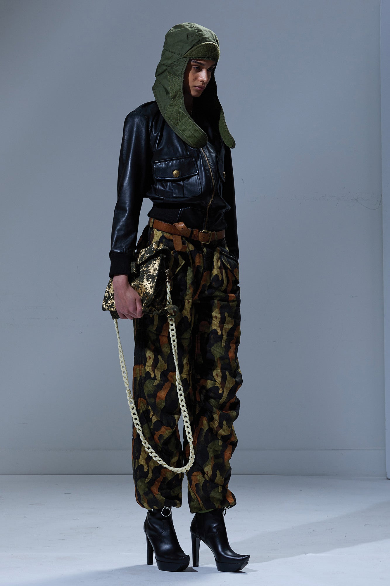 PADDED MILITARY PANTS - DARK CAMO GREEN - R13