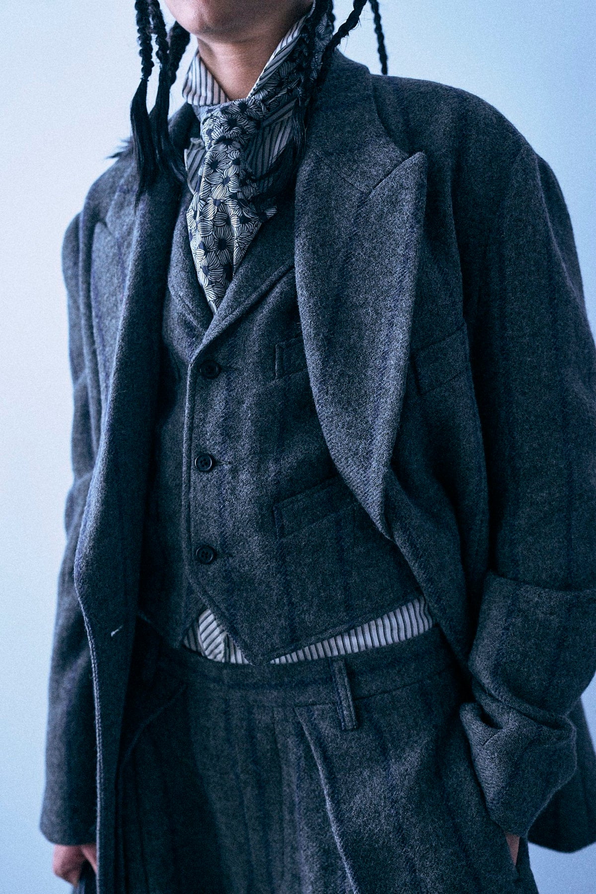 Peak Lapel Ragged Blazer - Grey And Navy Stripe - R13